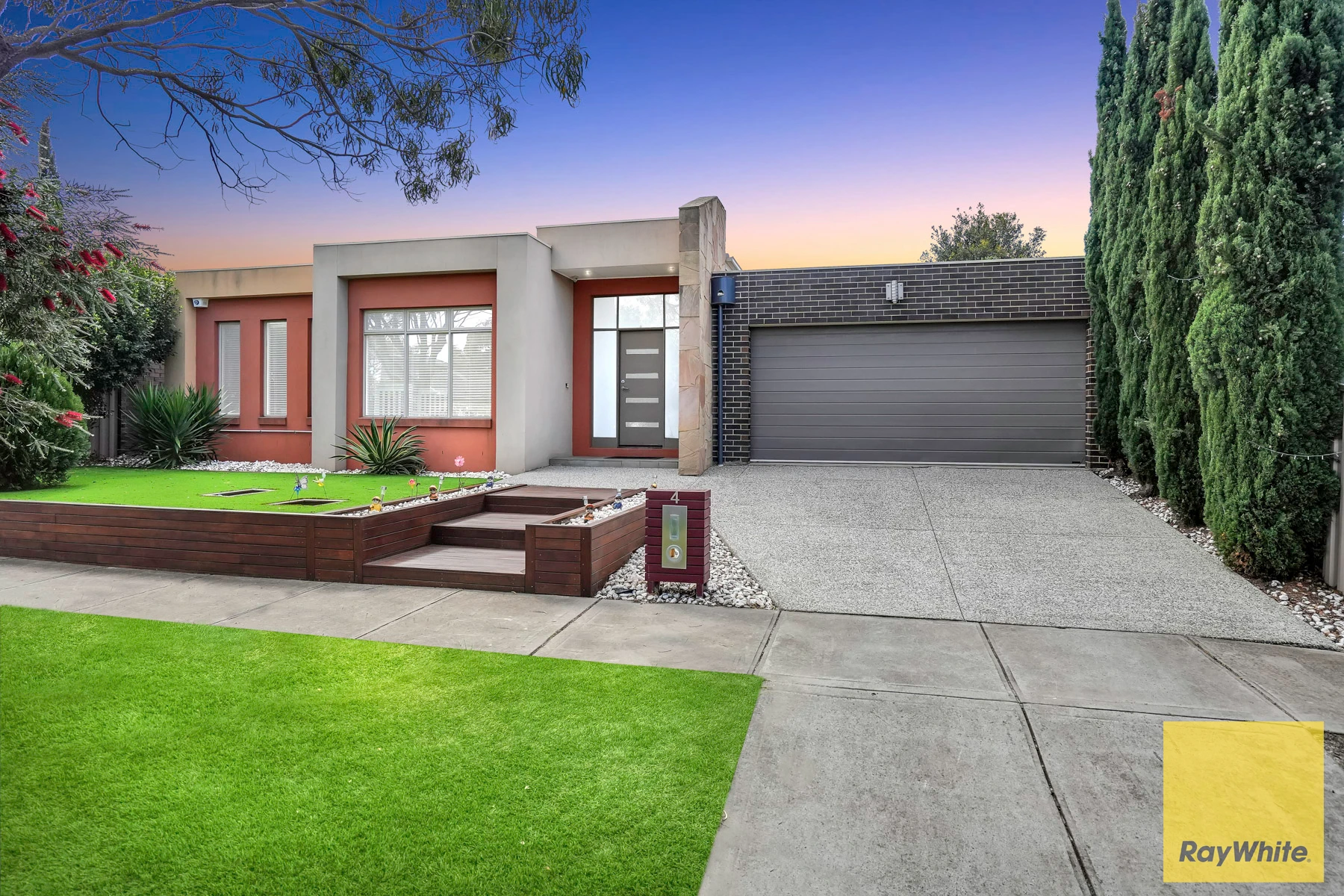 4 Inverell Street, Burnside Heights, VIC 3023