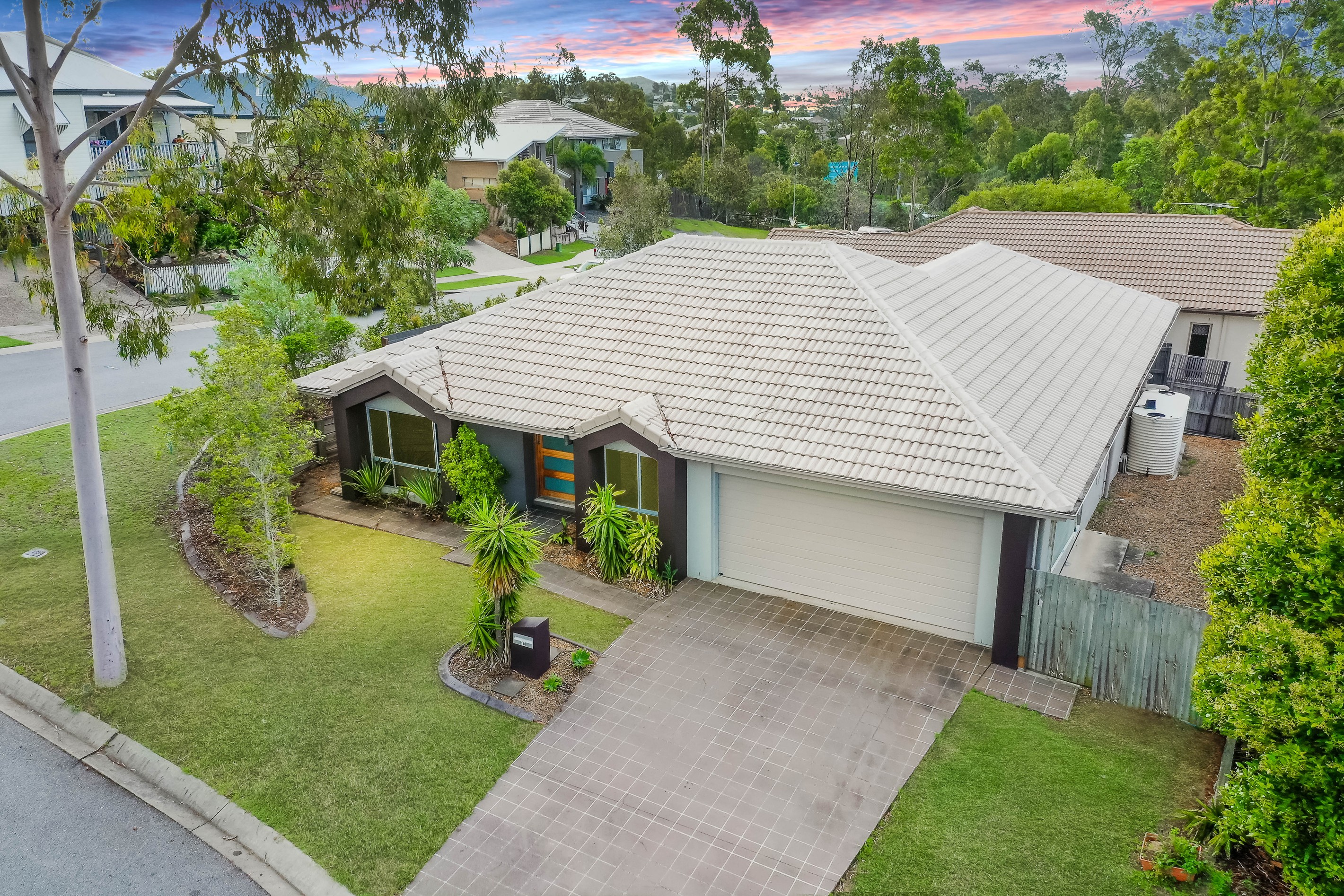 18 Waratah Crescent, Springfield Lakes, QLD 4300