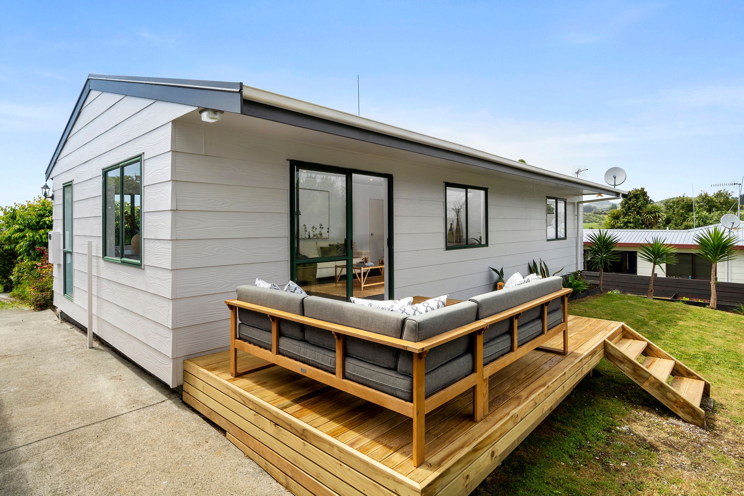 6 Titiro Way, Welcome Bay, Tauranga City