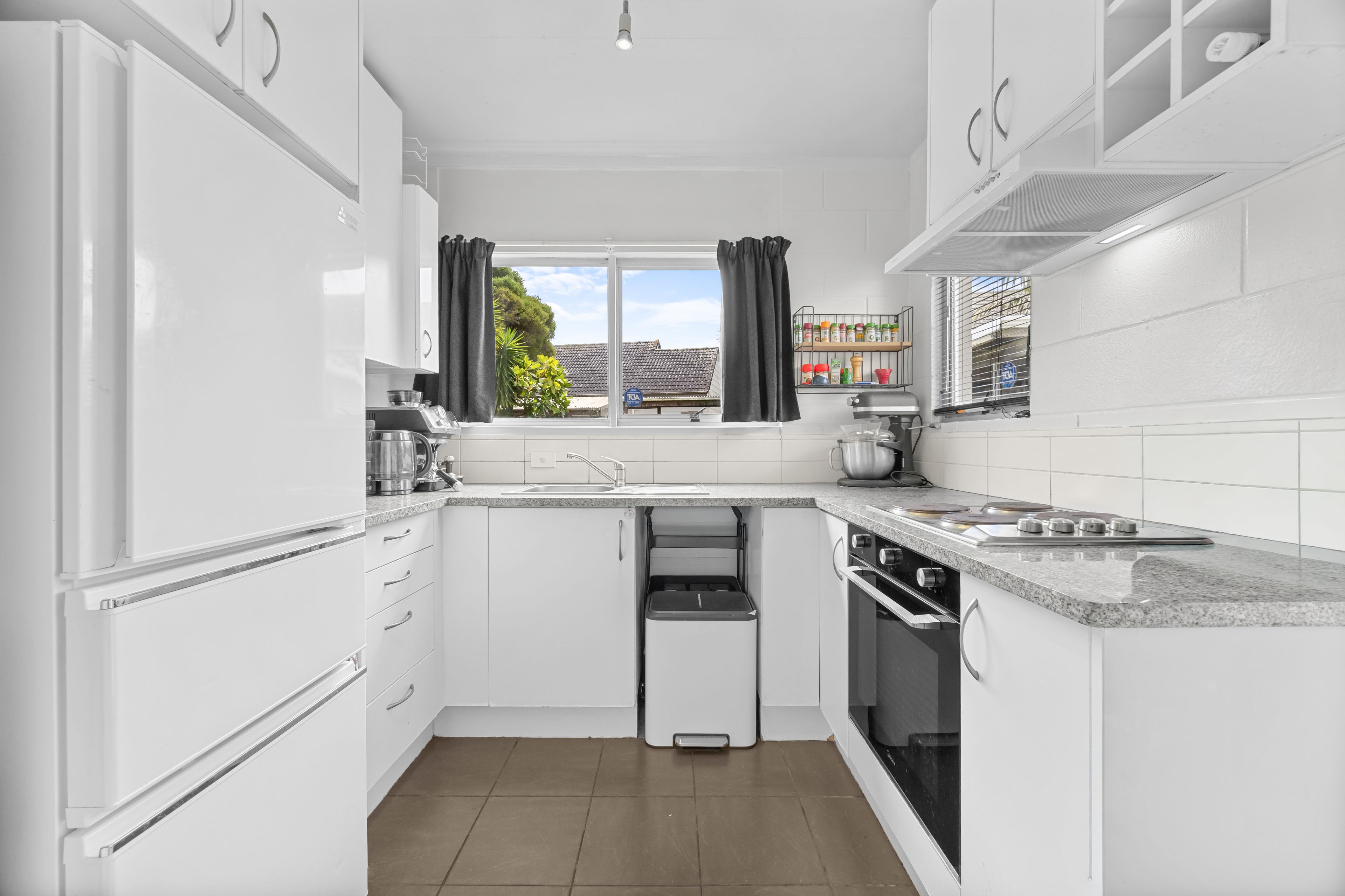2/52 Merton Road, St Johns, Auckland City