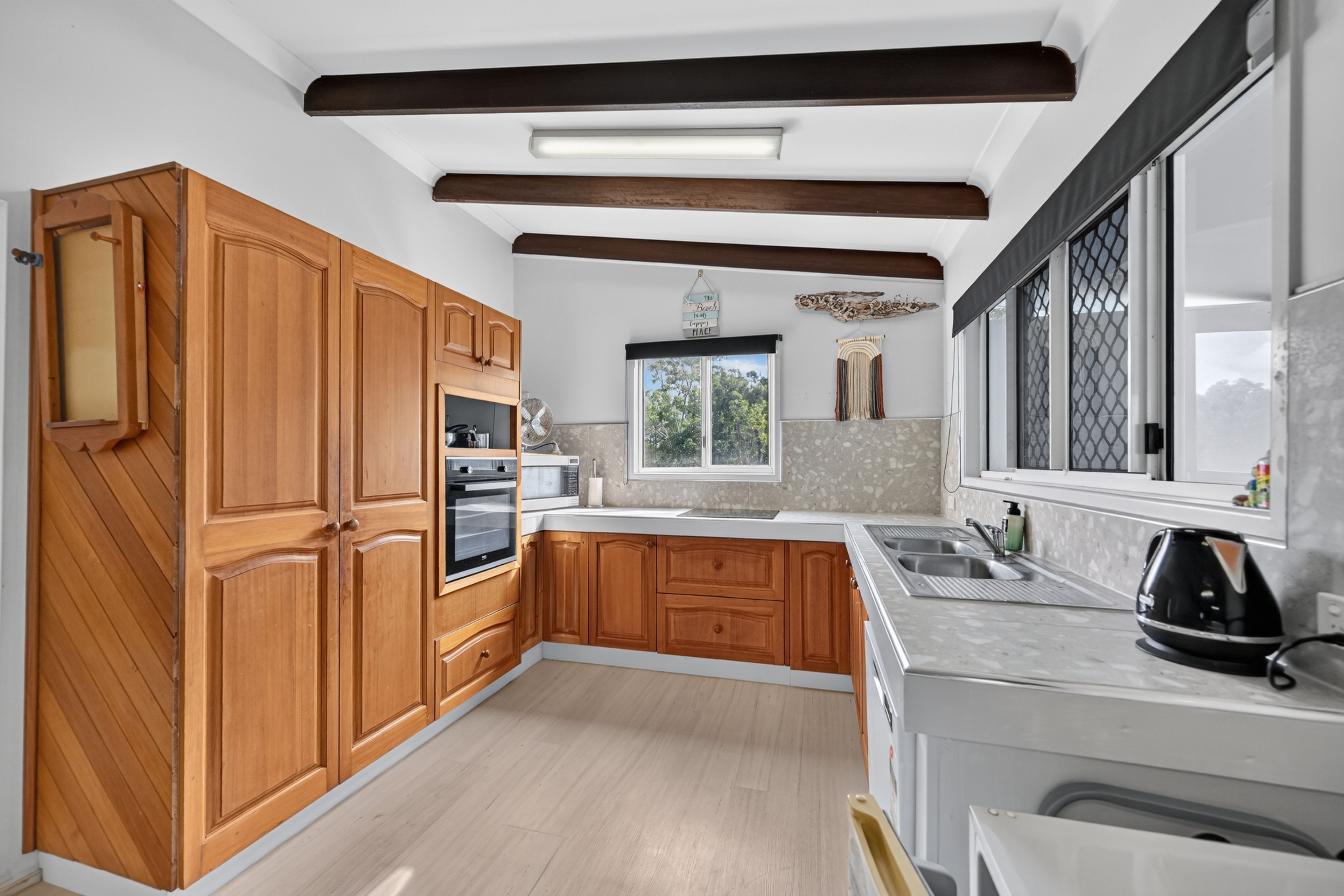 7 Saddleback Court — photo 5 of 19