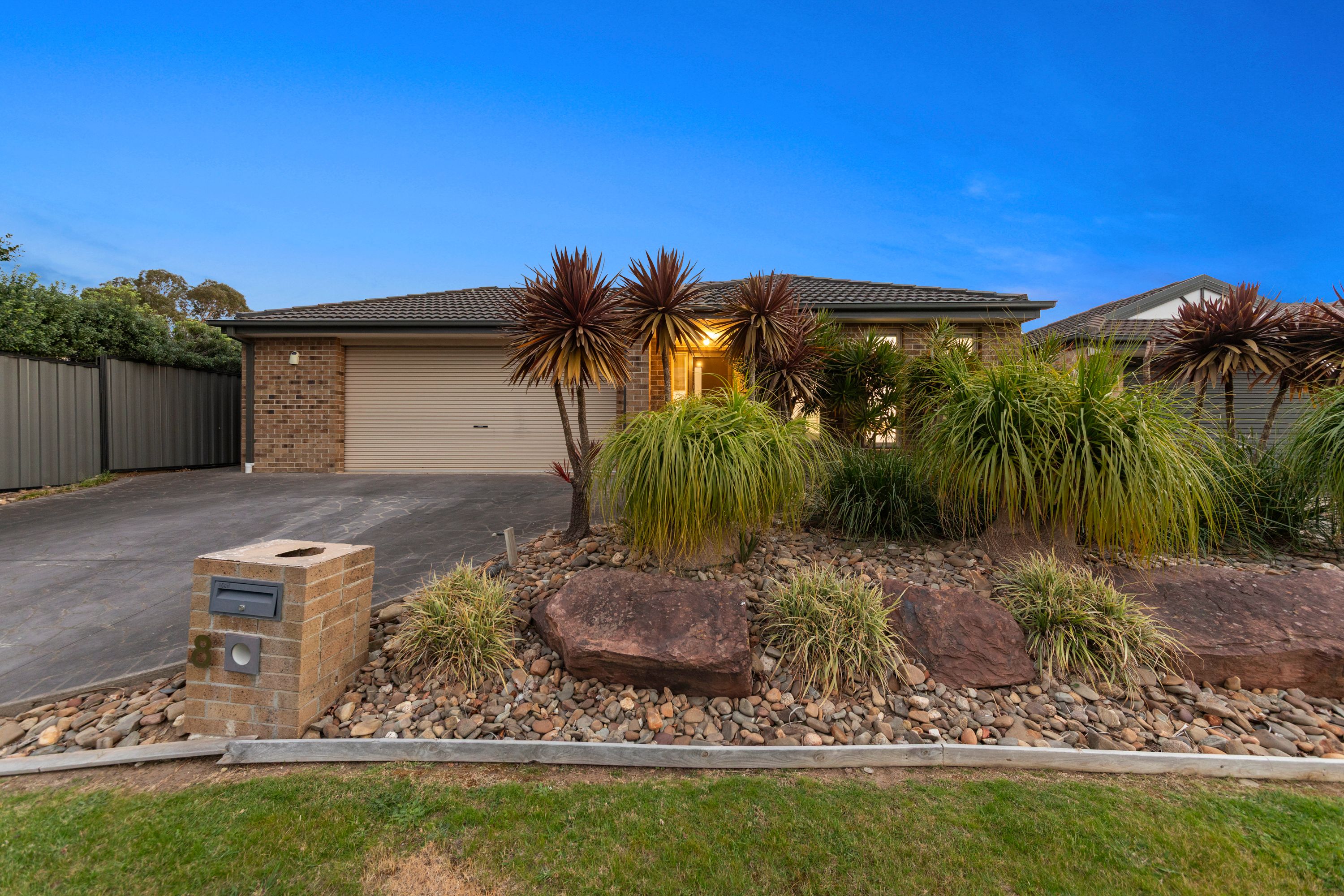8 Como Chase — photo from Ray White Pakenham