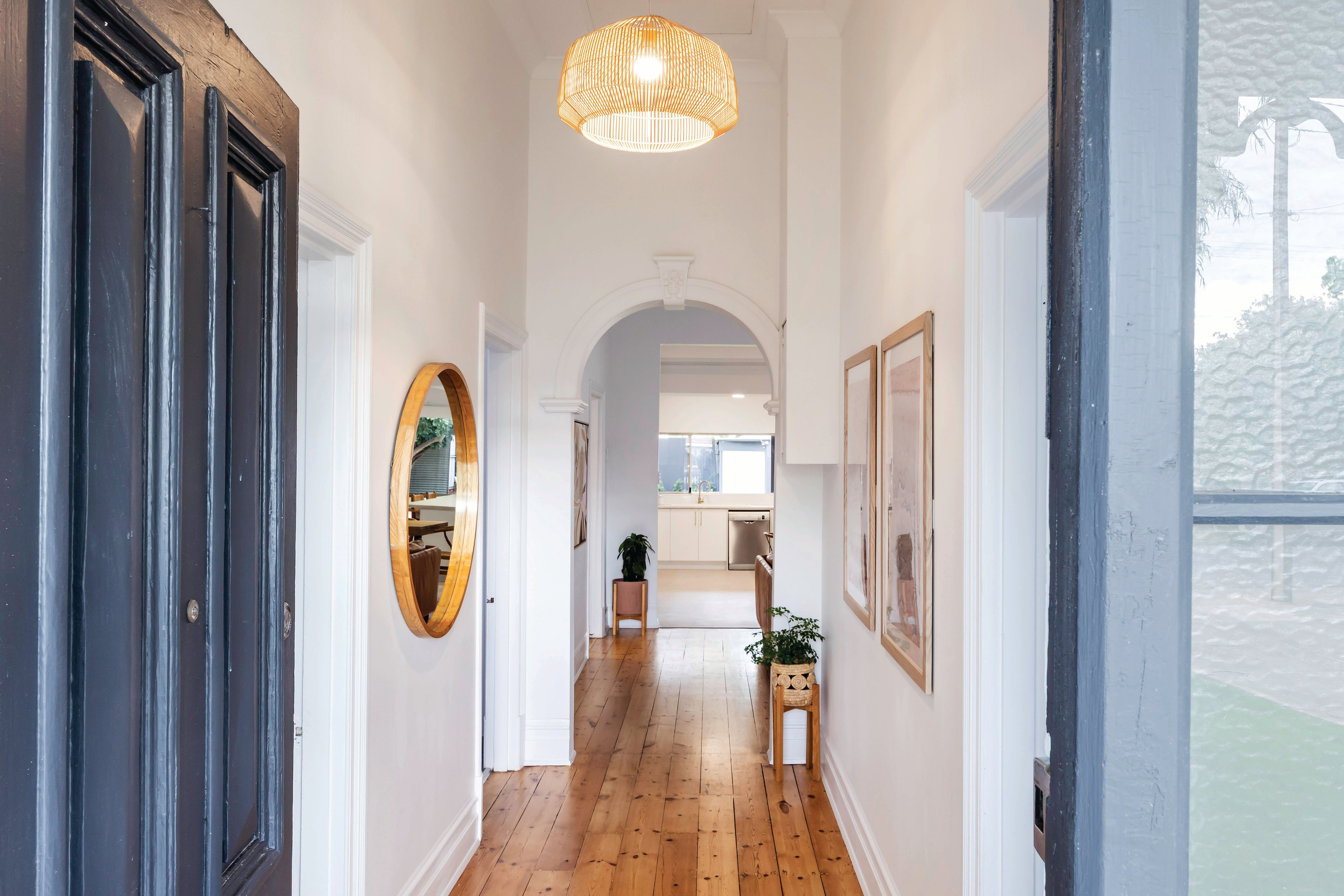 32 Bishops Avenue — photo 4 of 30