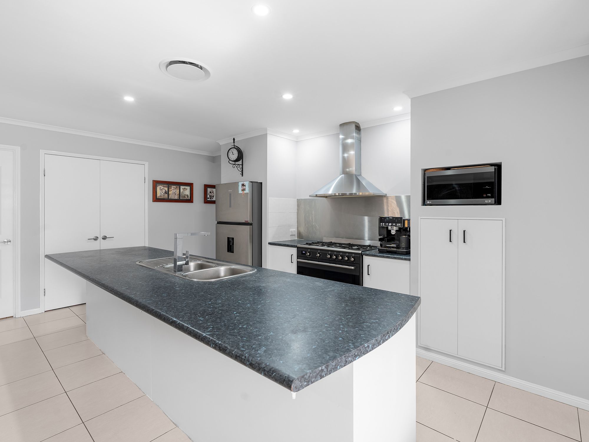 22 Coventina Crescent — photo 11 of 30