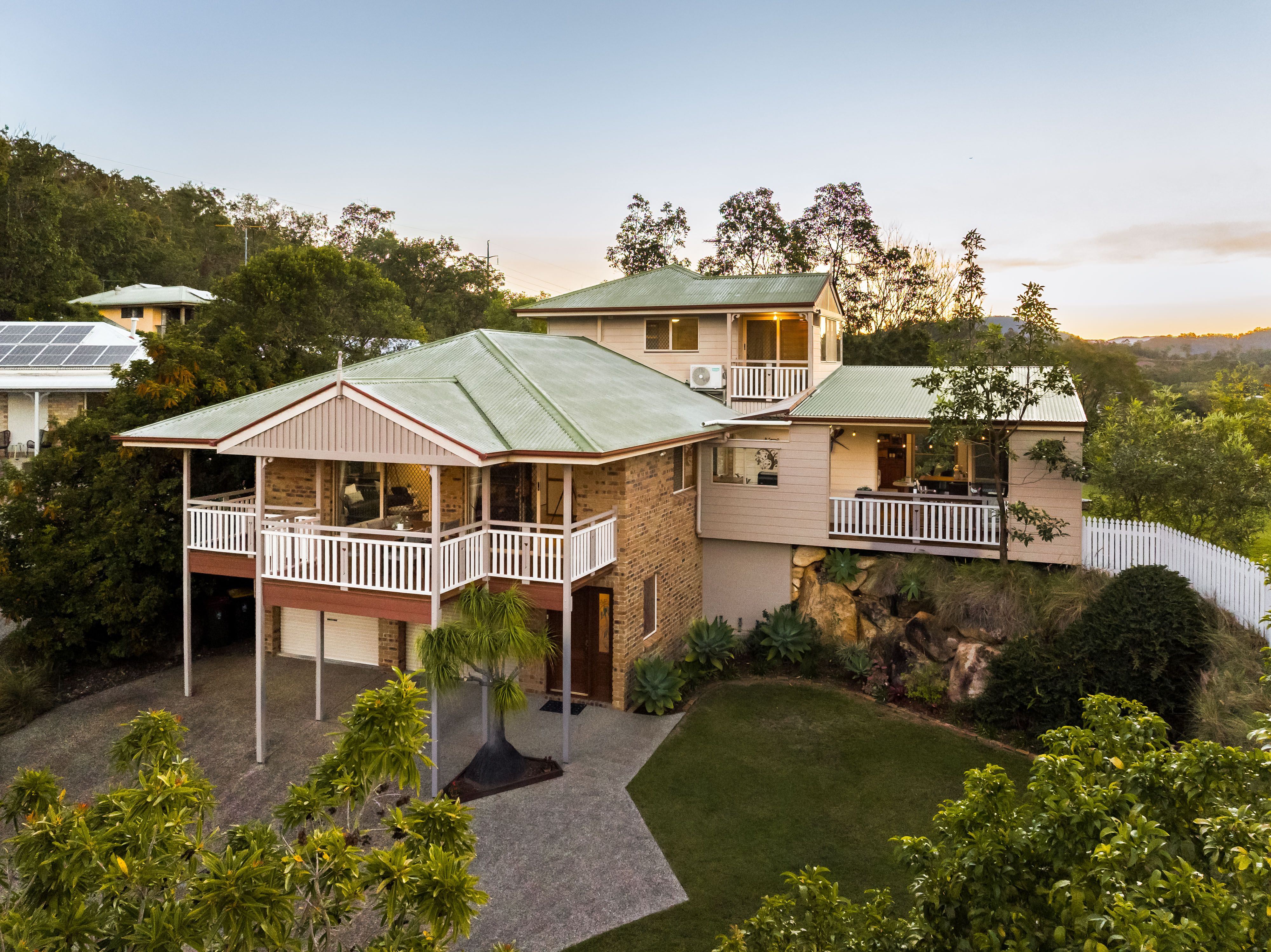 13 Keryn Place, Keperra, QLD 4054