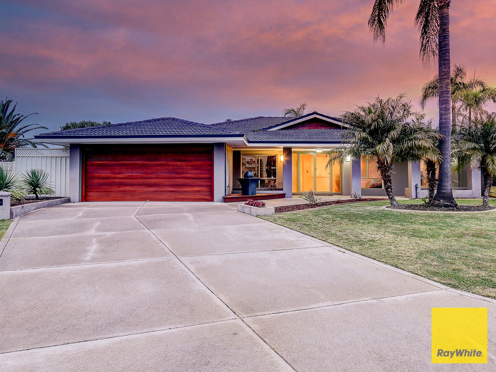 4 The Haven, Ballajura, WA 6066