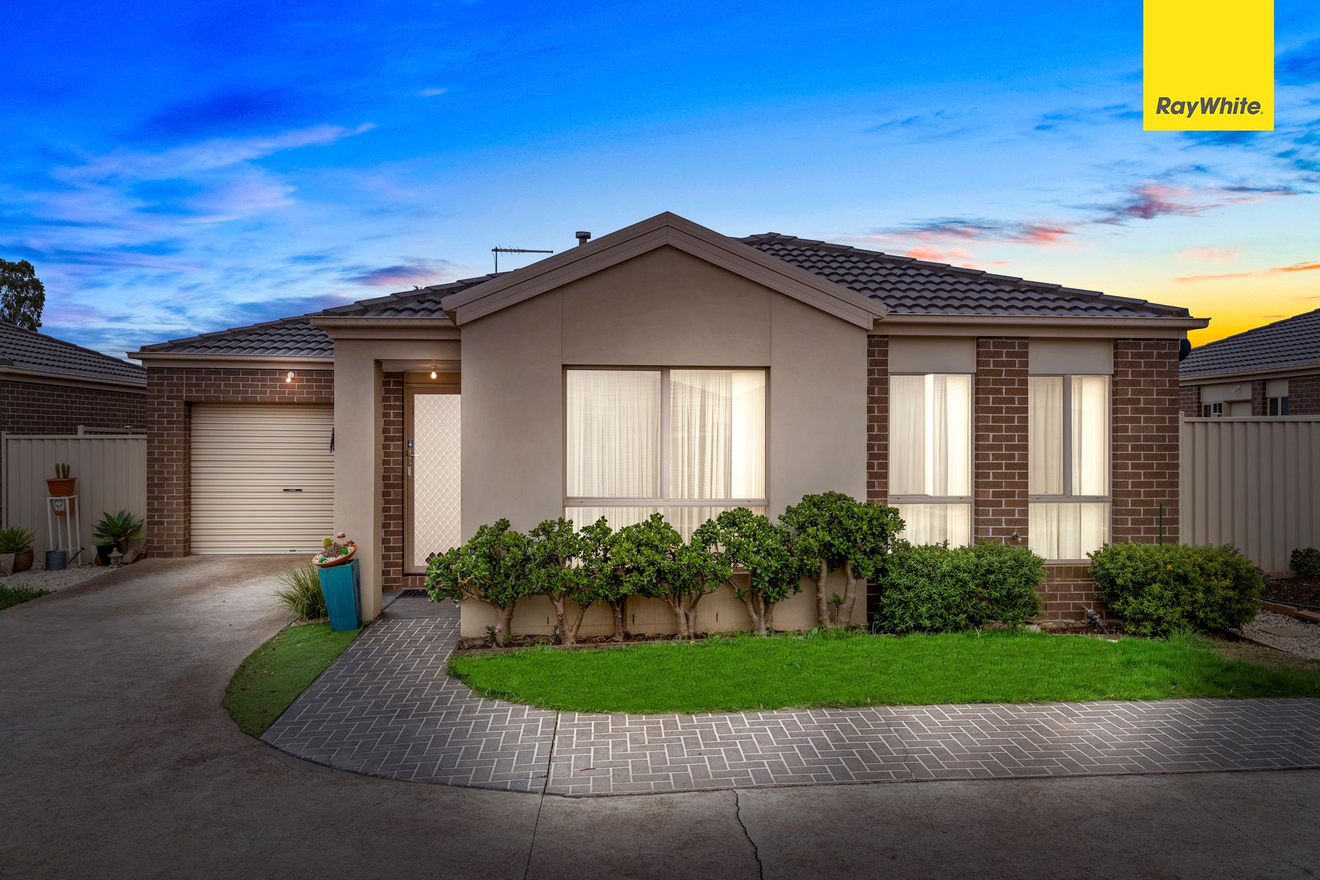 3 Austin Place, Melton South VIC 3338