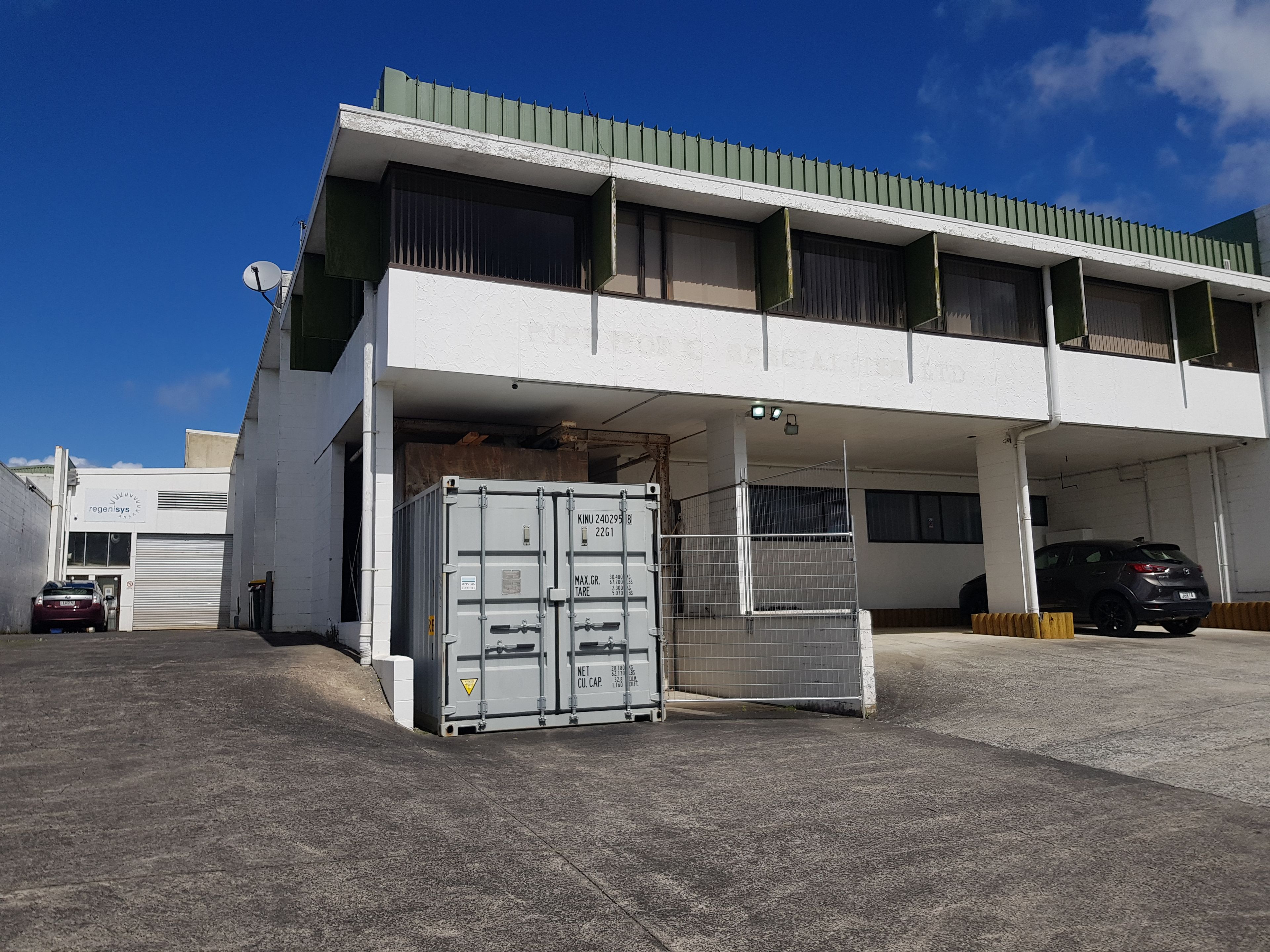 Unit 2/26 Mihini Road, Henderson, Waitakere City