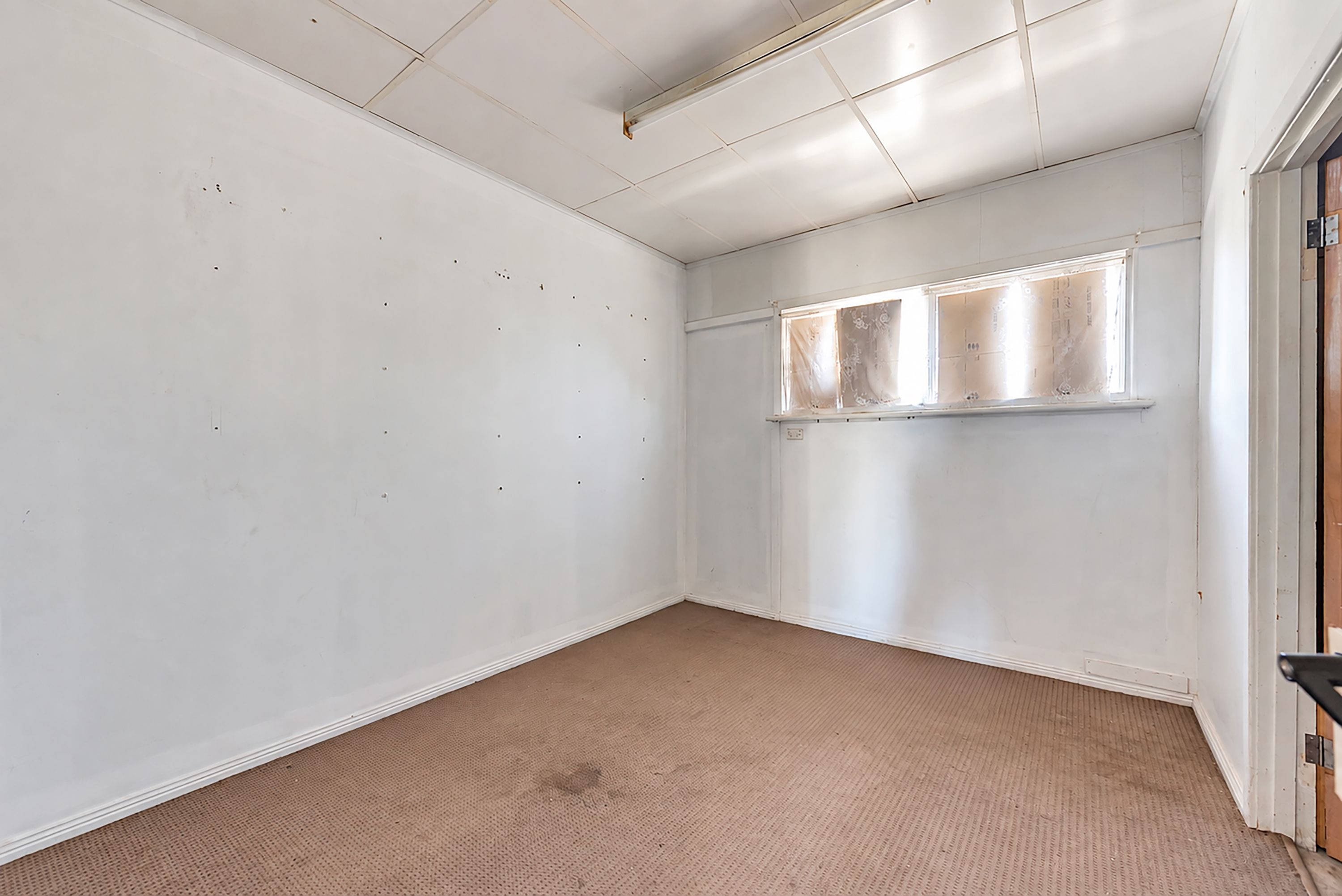 4 Shell Street — photo 9 of 10
