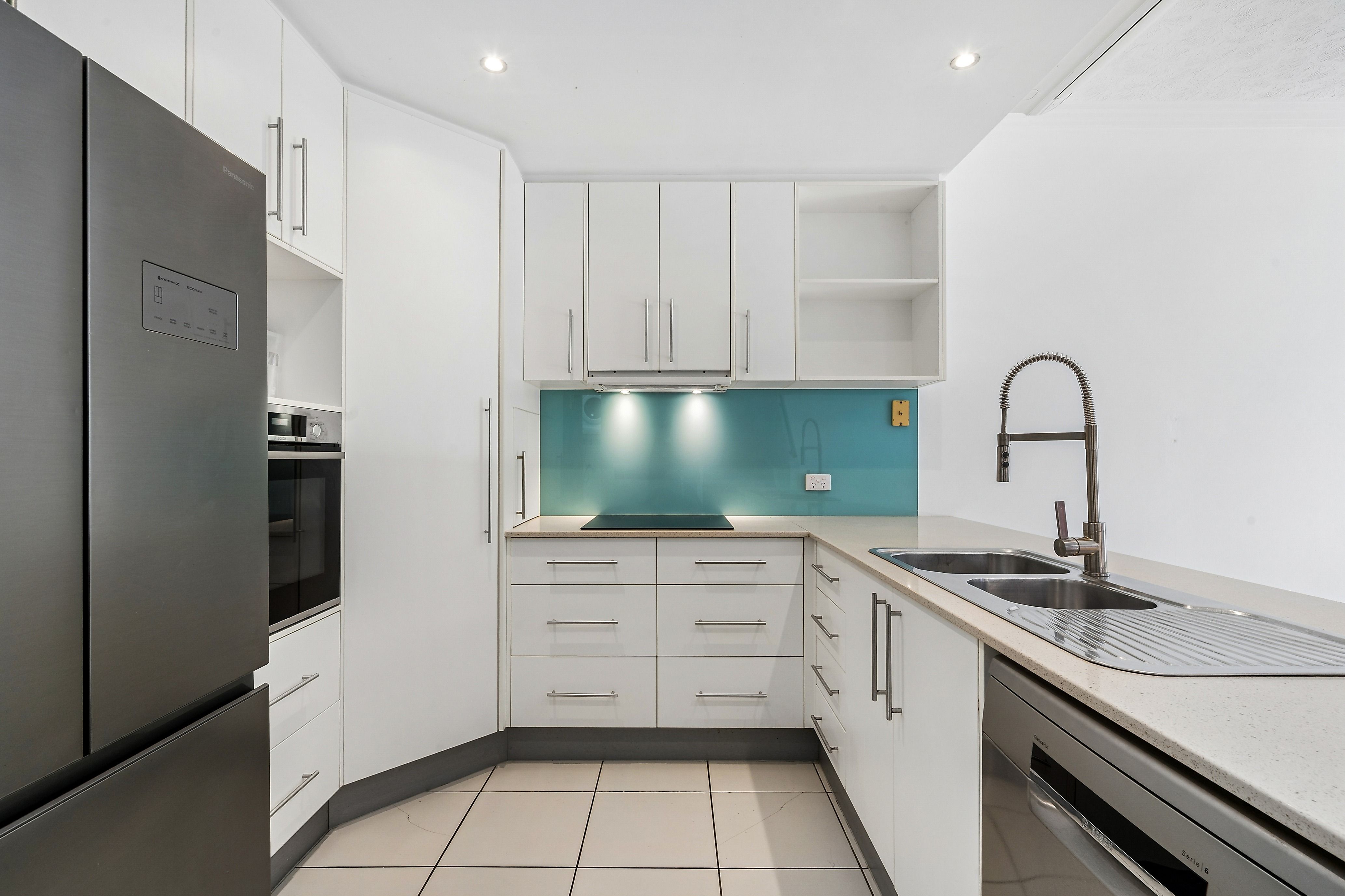 2/97 Primrose Street — photo 3 of 12