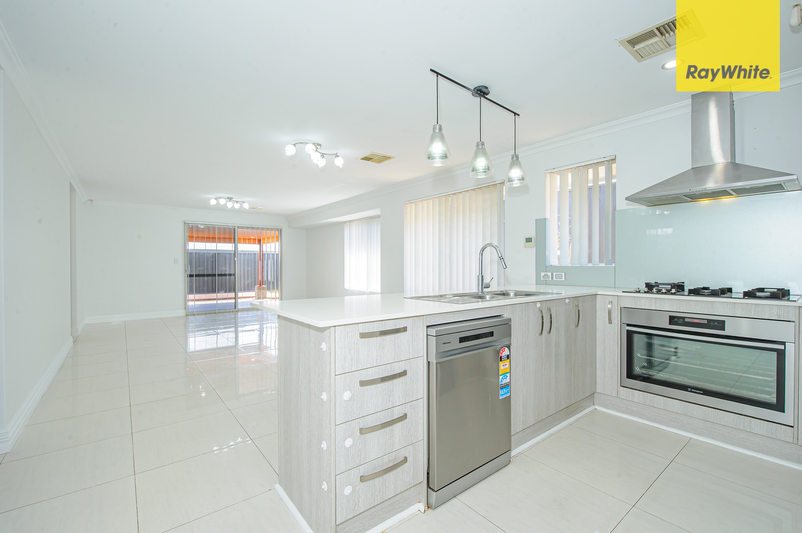 33 Betterton Road, Caversham, WA 6055