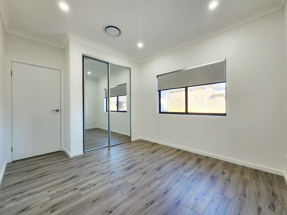 8b Doyle Street, Campbelltown, NSW 2560