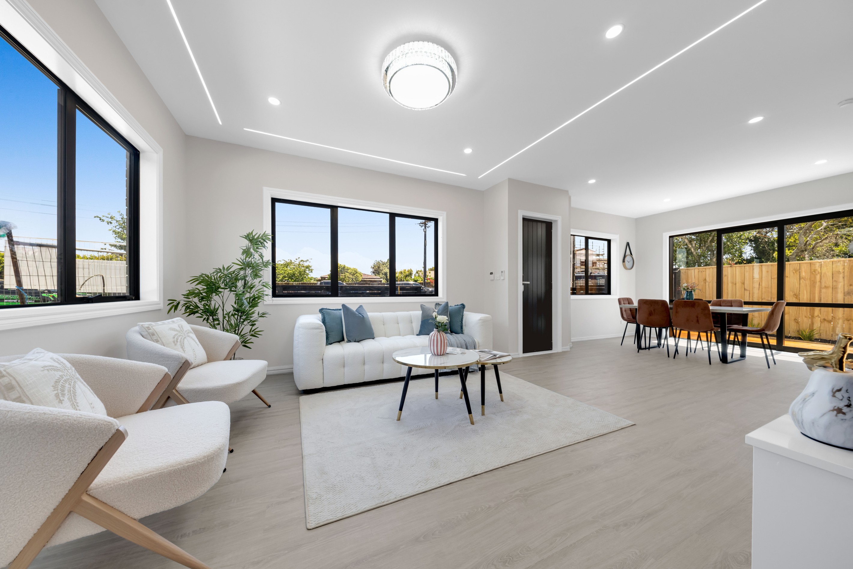 2/53 Hutchinsons Road, Bucklands Beach, Manukau City