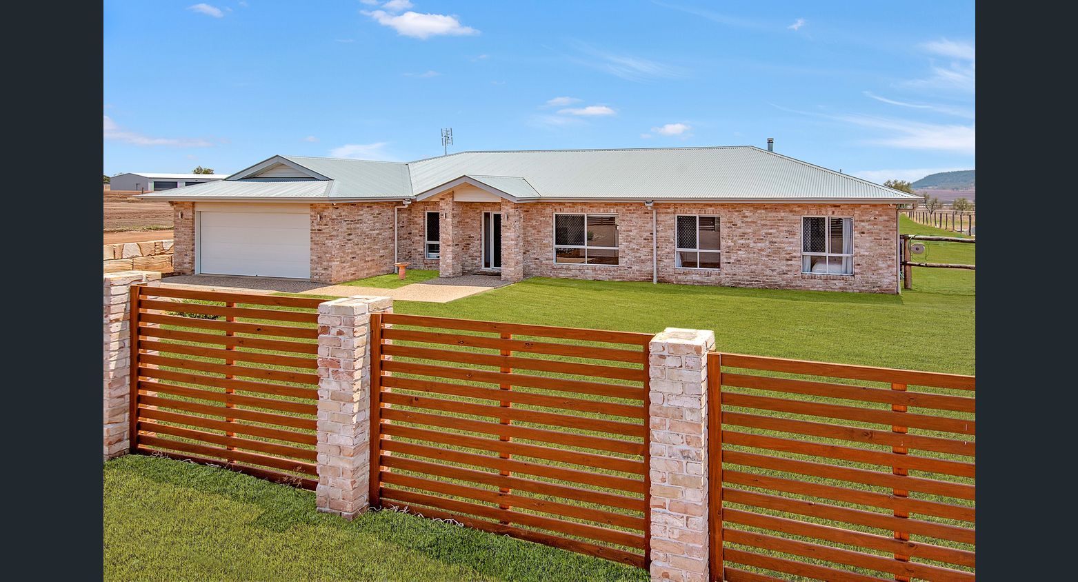 51 Southern Cross Drive, Kingsthorpe, QLD 4400