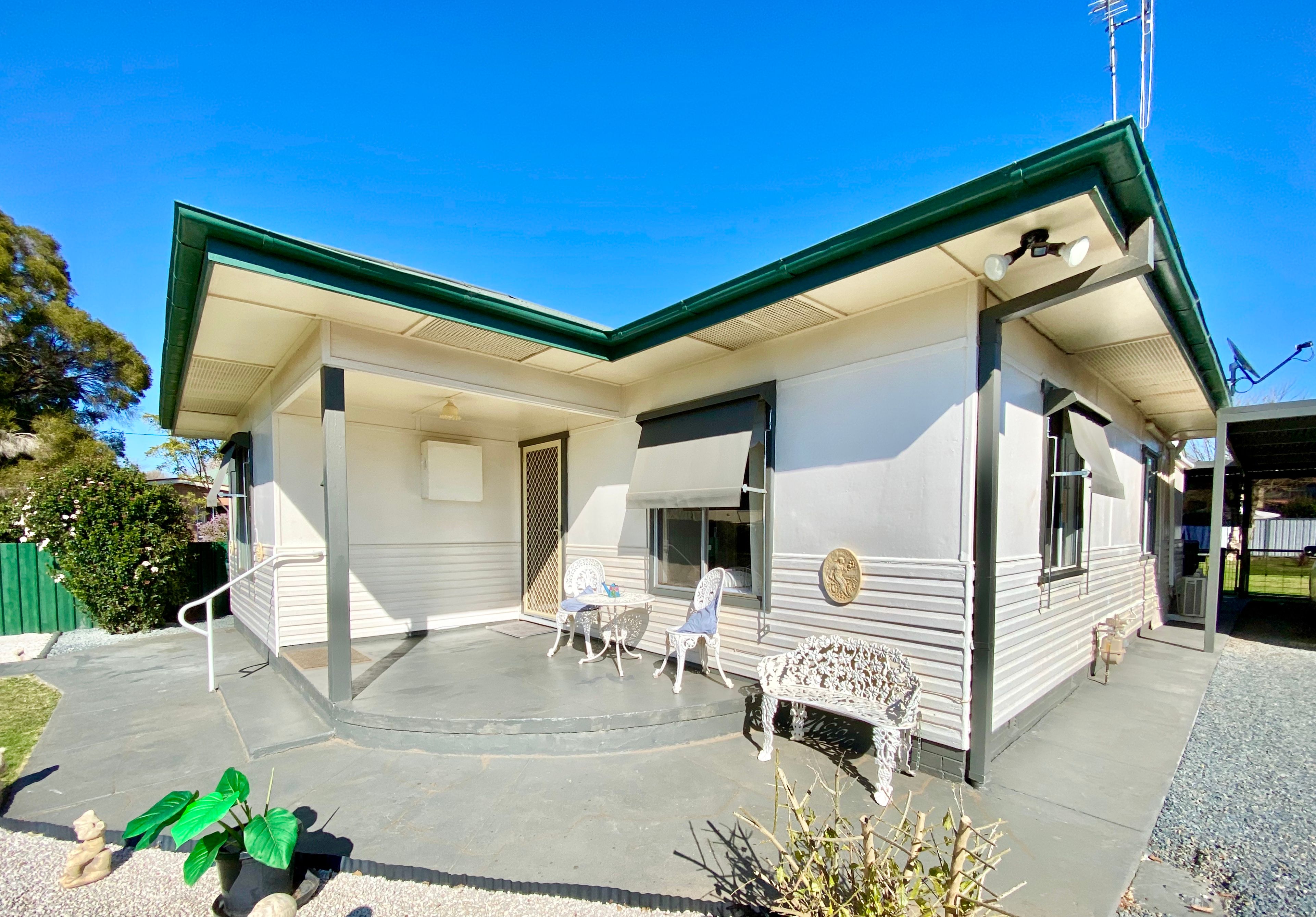 2 Bartley Street, Forbes, NSW 2871