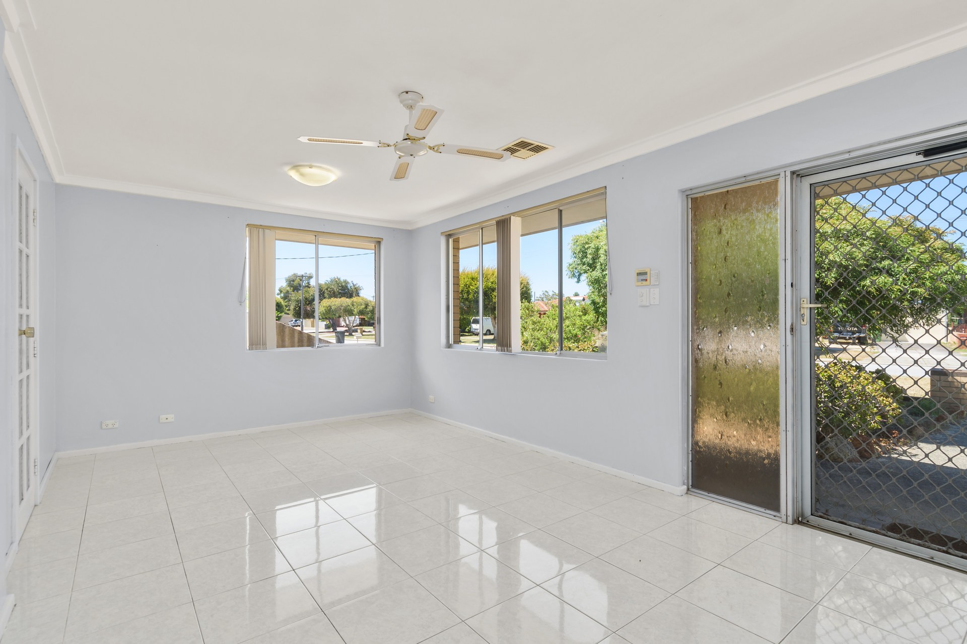 9 Delbridge Drive, Kenwick, WA 6107