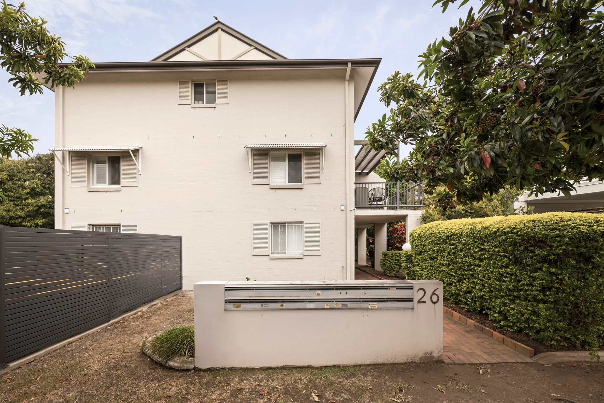 2/26 Vine Street — photo from Ray White New Farm