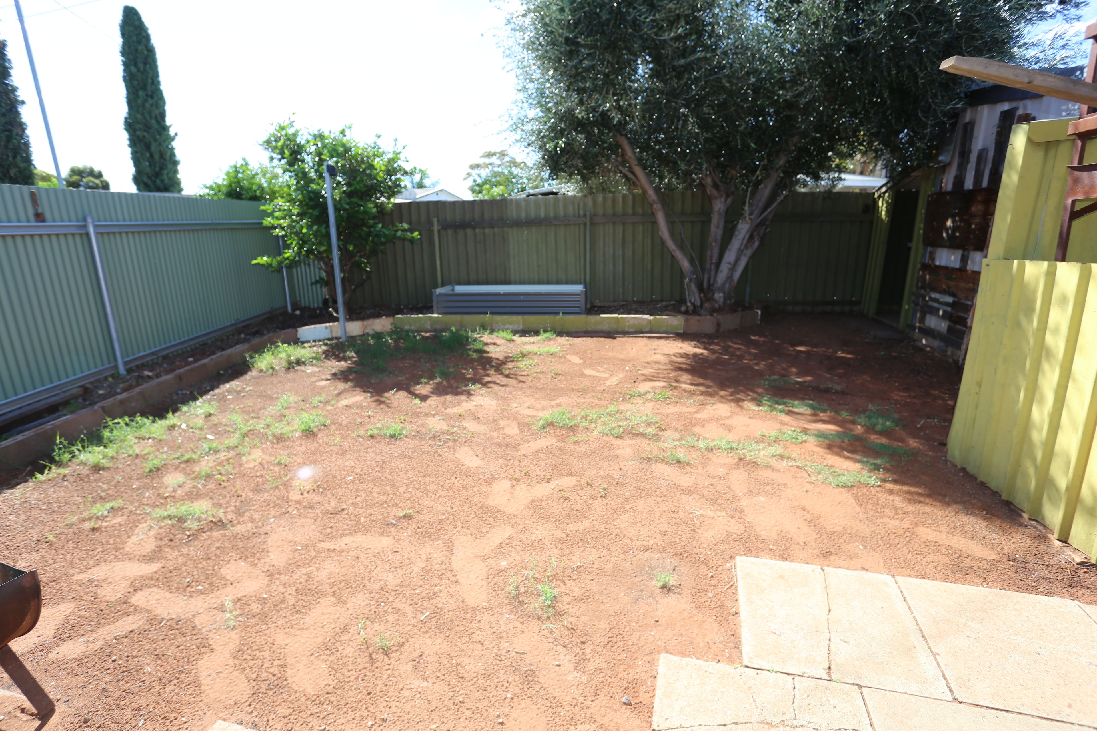 20 Pittosporum Street — photo 12 of 14