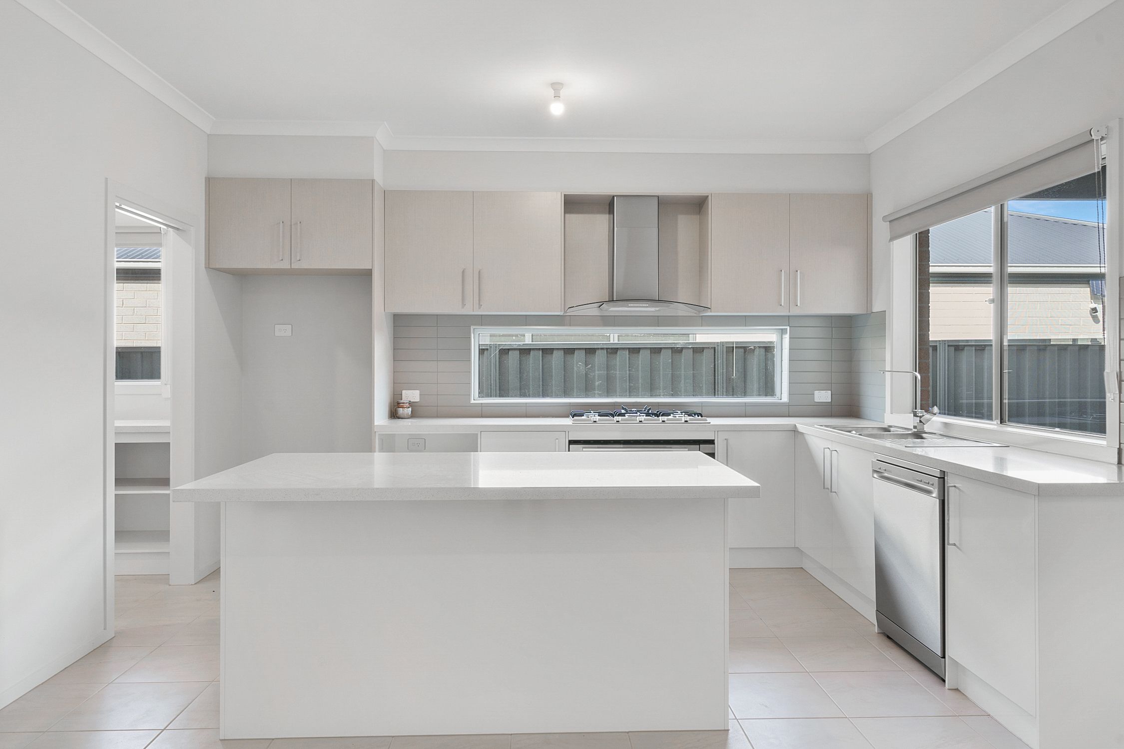 38 Rica Road — photo 3 of 14