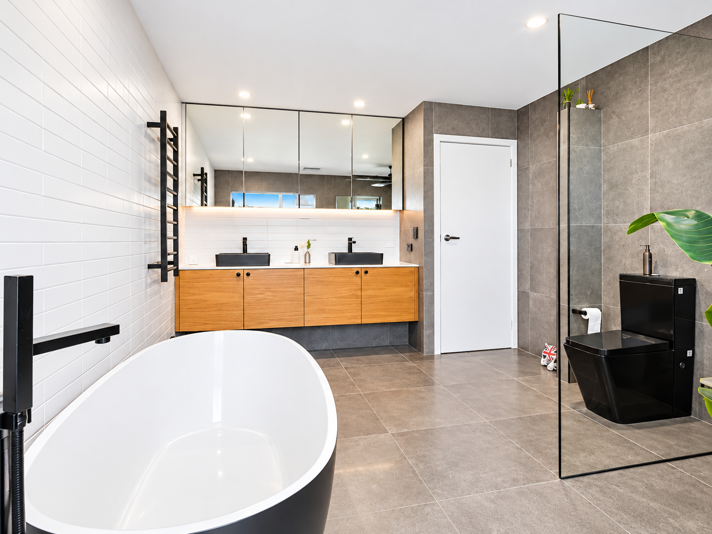 88 Tallebudgera Drive — photo 8 of 9
