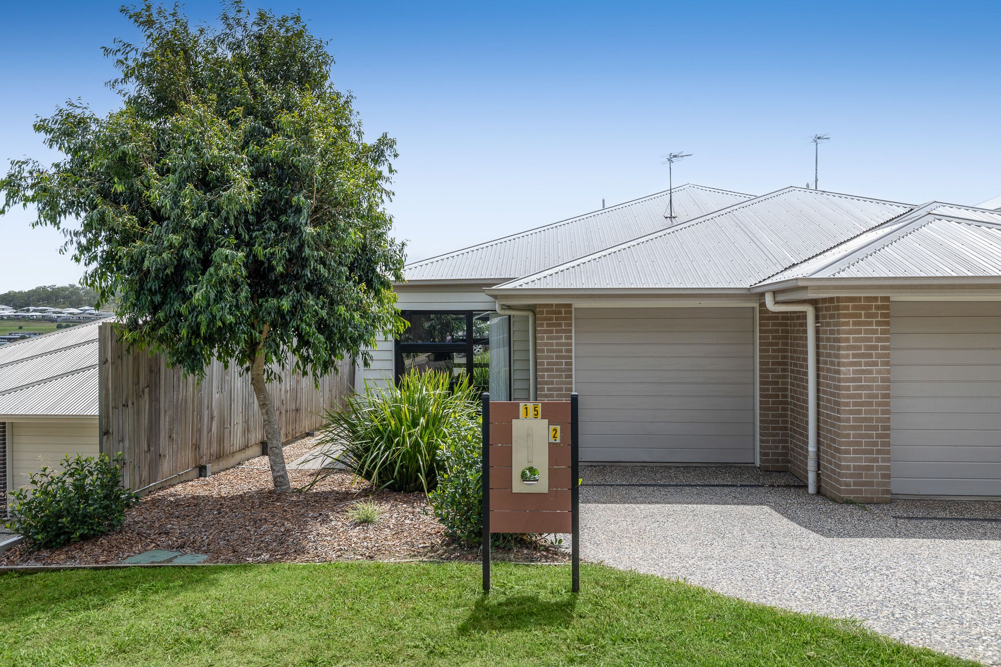 15 Mcinnes Crescent, Glenvale QLD 4350