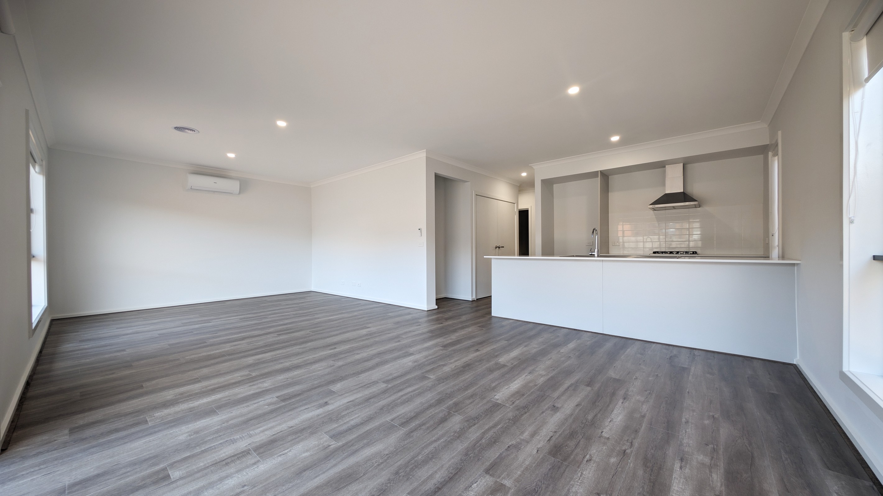 10 Ivory Road, Donnybrook, VIC 3064