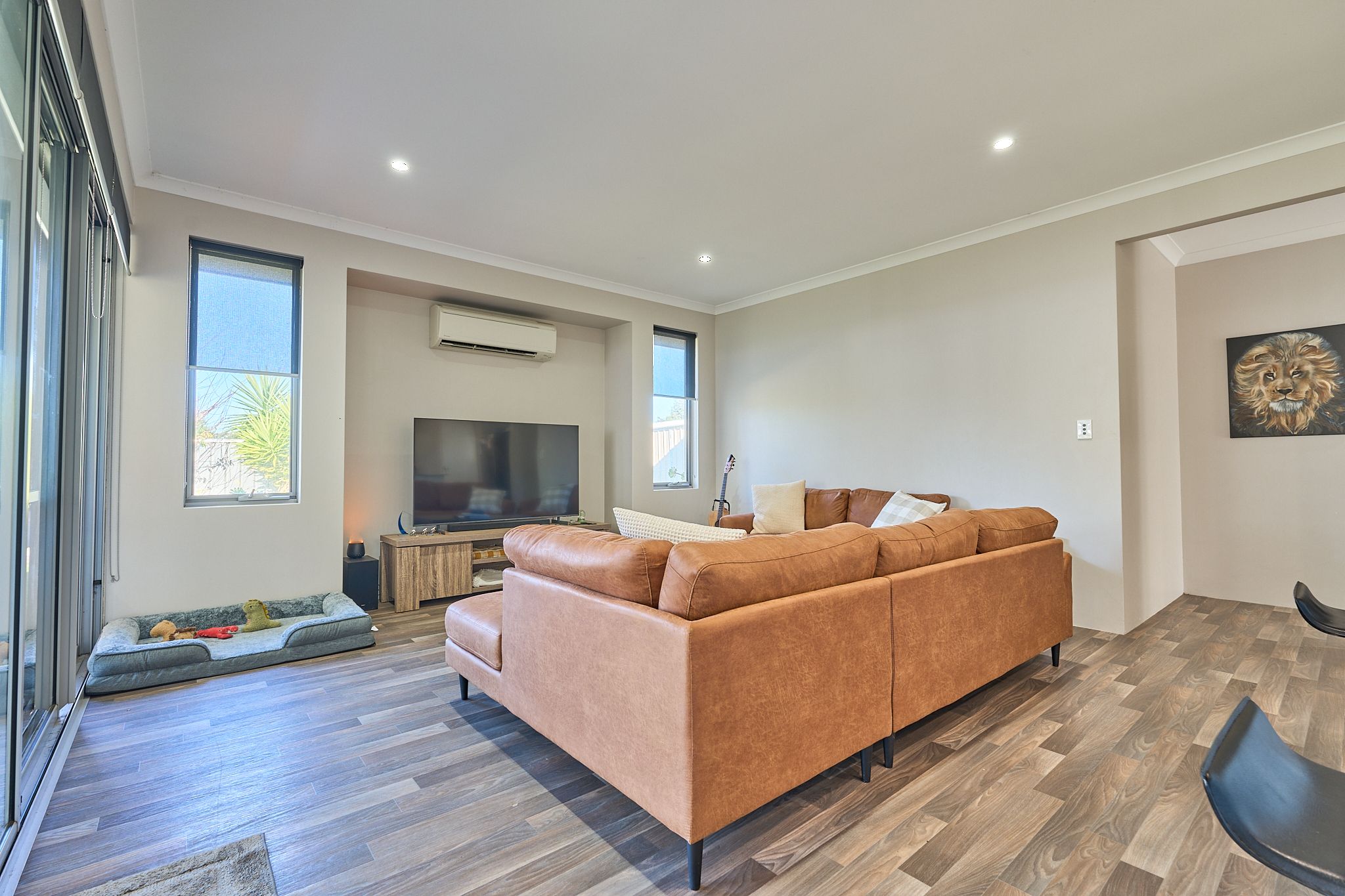 40 Kenwyn Drive — photo 7 of 20