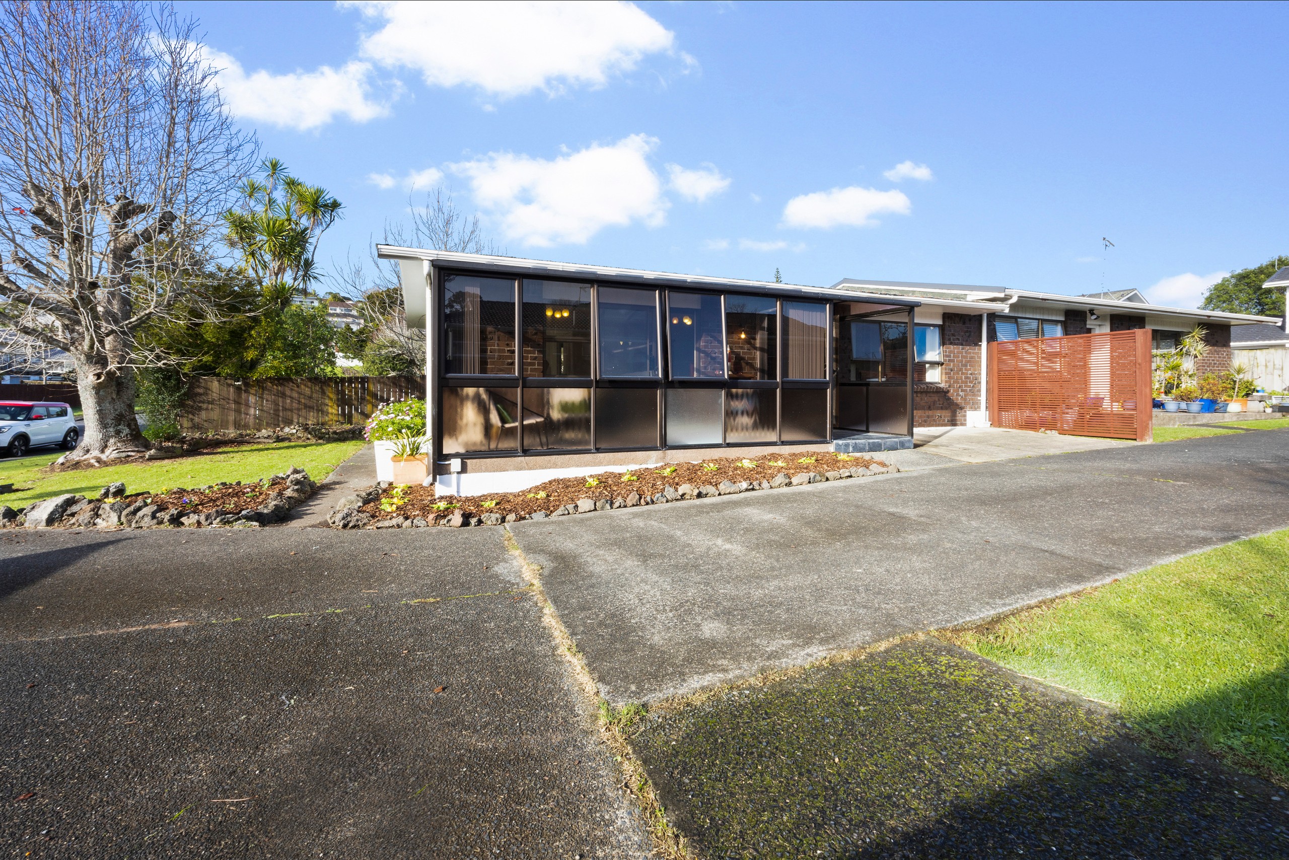 1/8 Mannering Place, Hillcrest, North Shore City