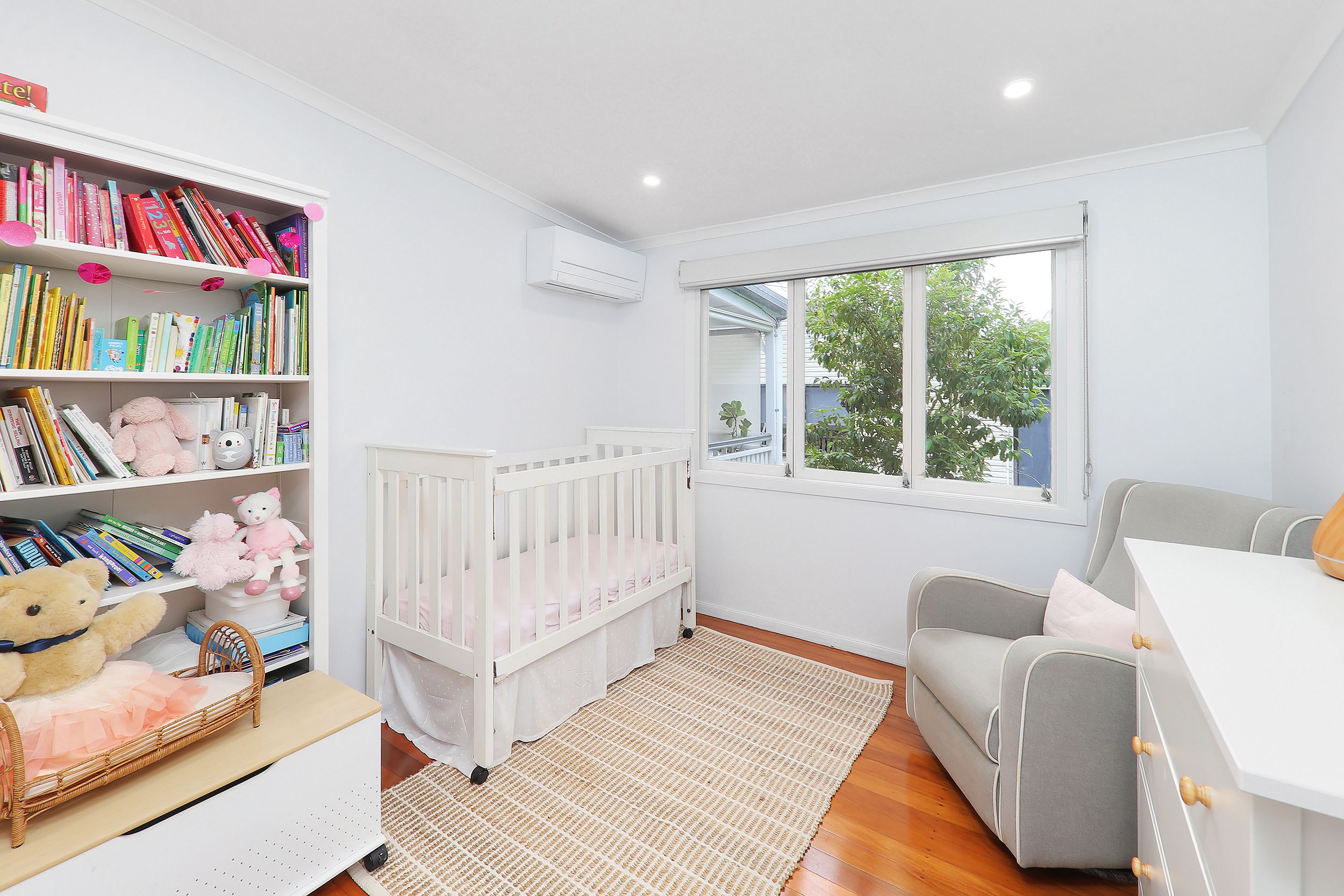 5 Greycliffe Street — photo 12 of 16