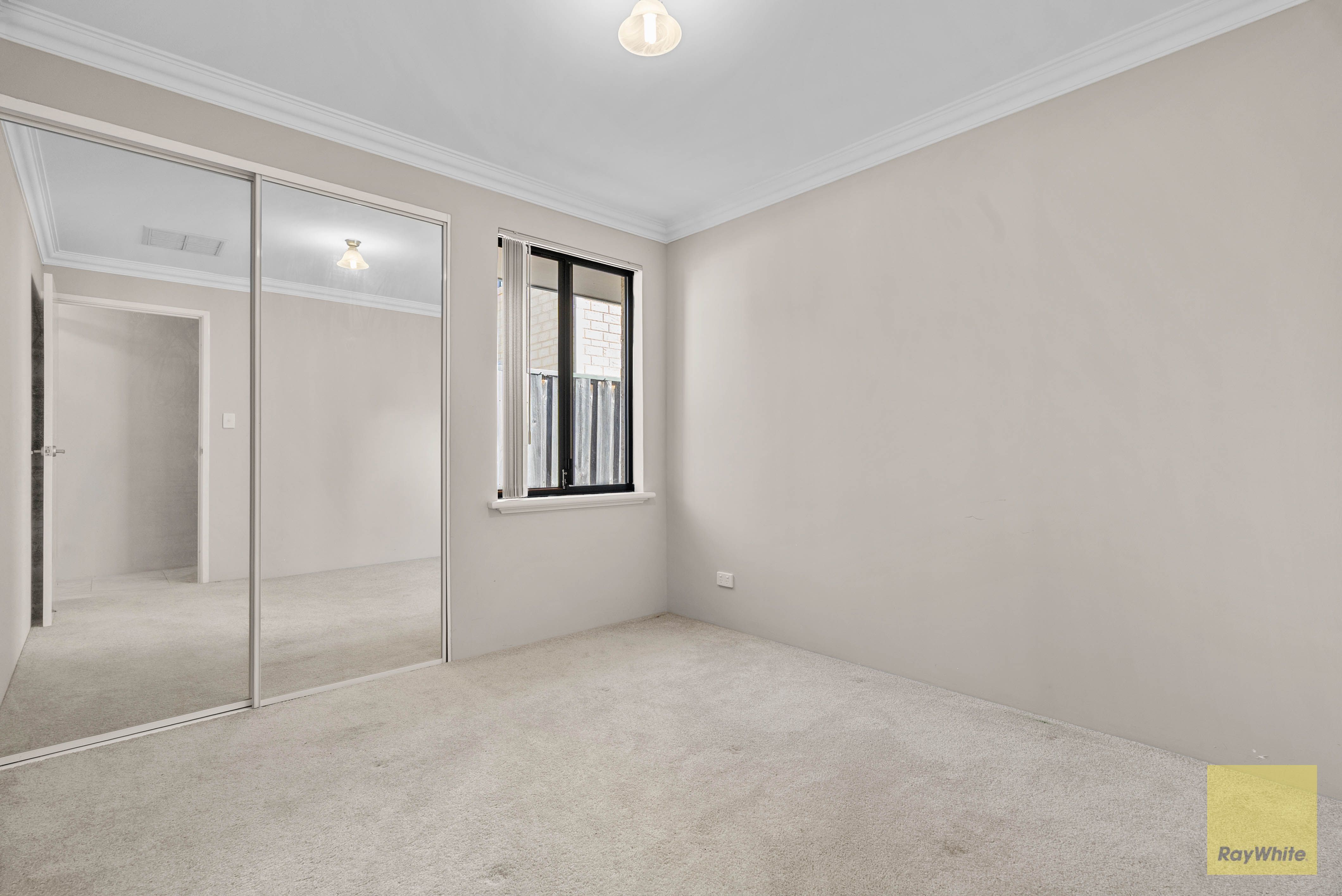 30 Ambleside Way — photo 19 of 29