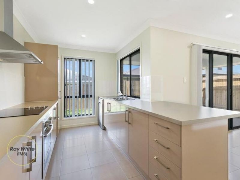 95 Buxton Avenue, Yarrabilba, QLD 4207