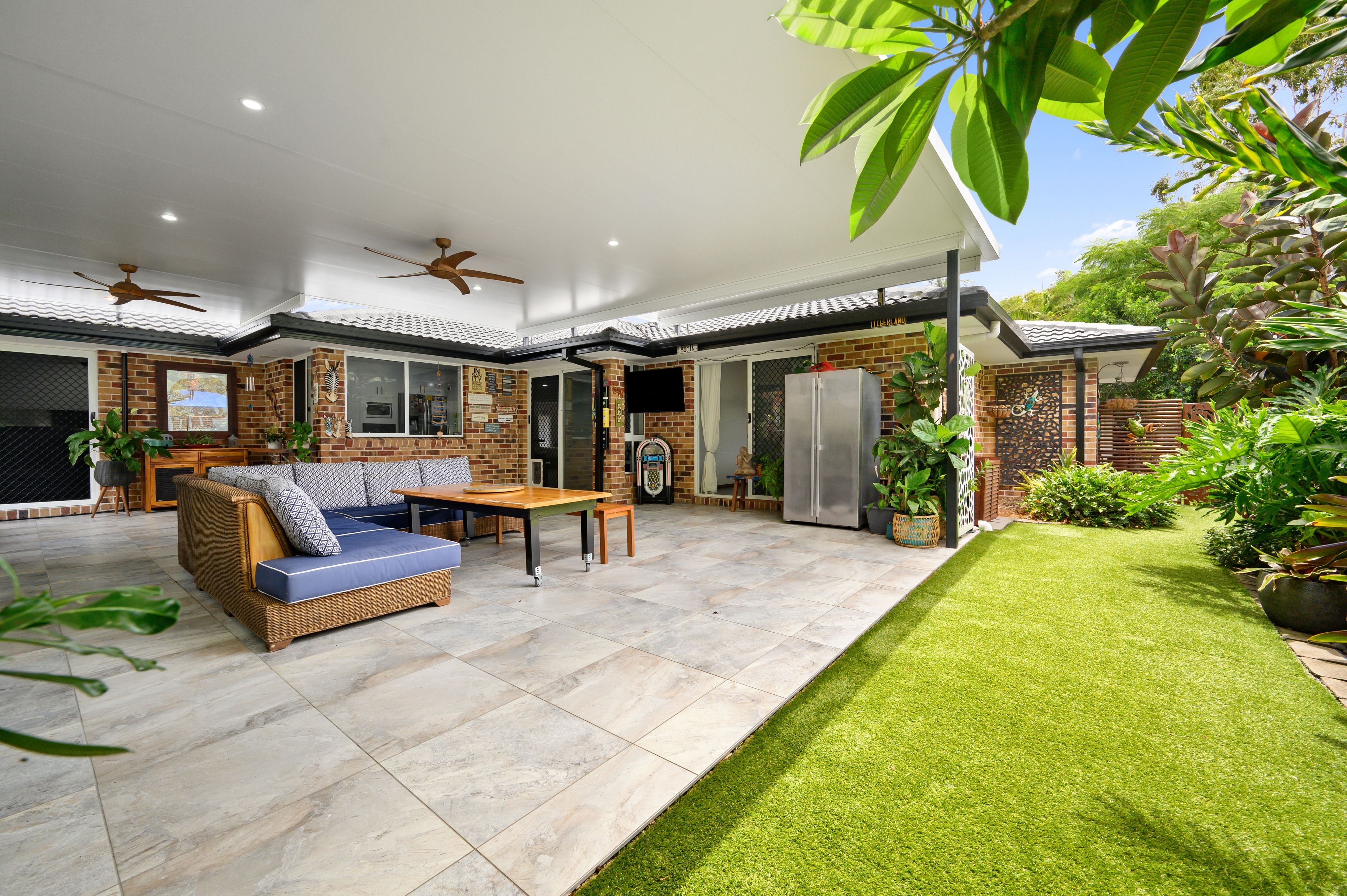 3 White City Drive, Oxenford, QLD 4210