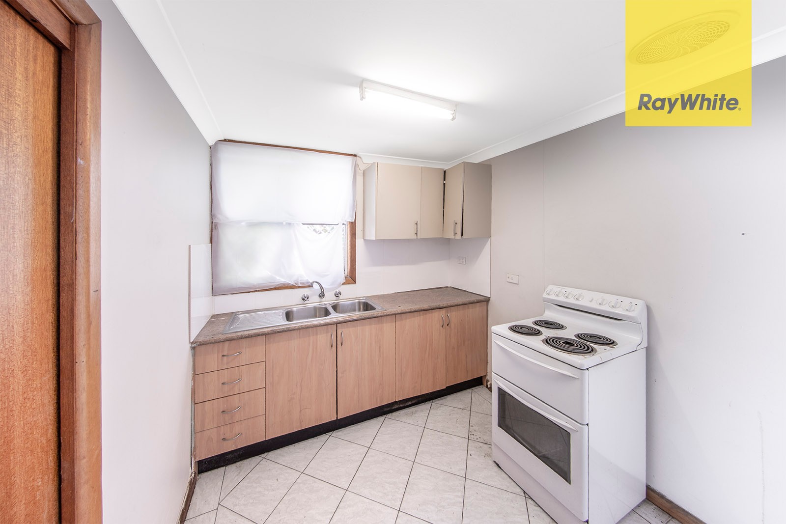 2/136 Alfred Street, Harris Park, NSW 2150