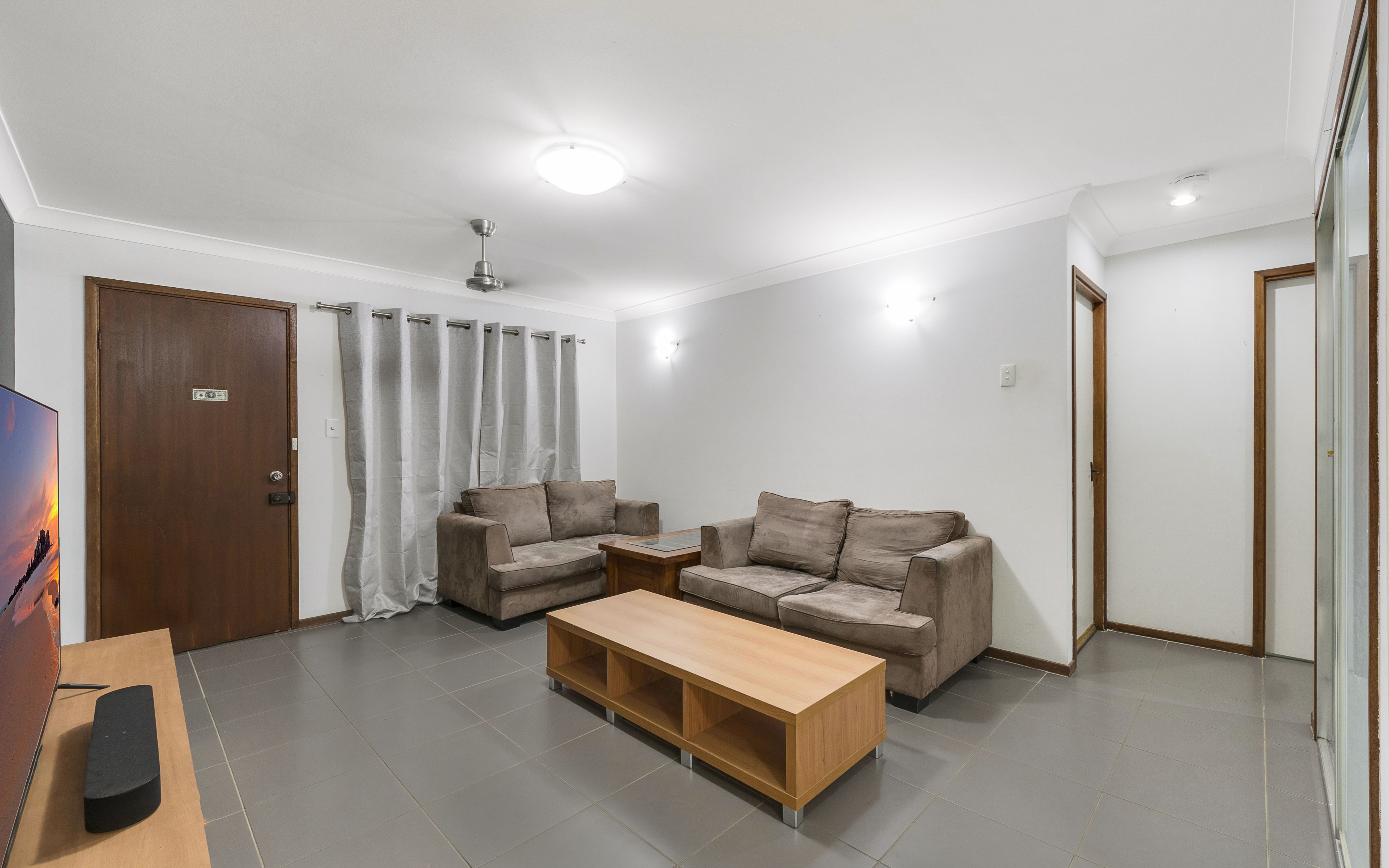 10/3-5 First Avenue, Macquarie Fields, NSW 2564