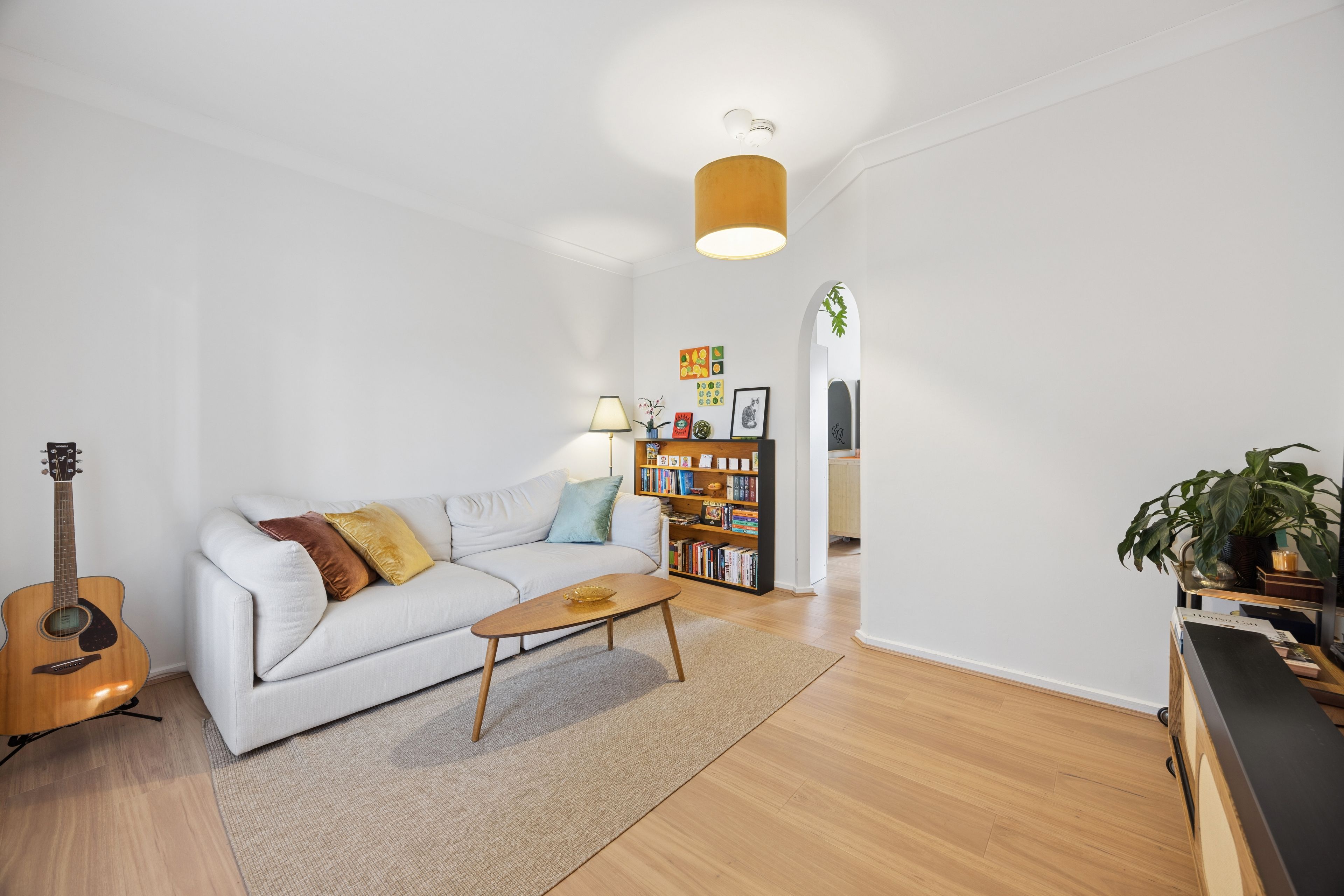 19/22 Charles Street — photo 3 of 11