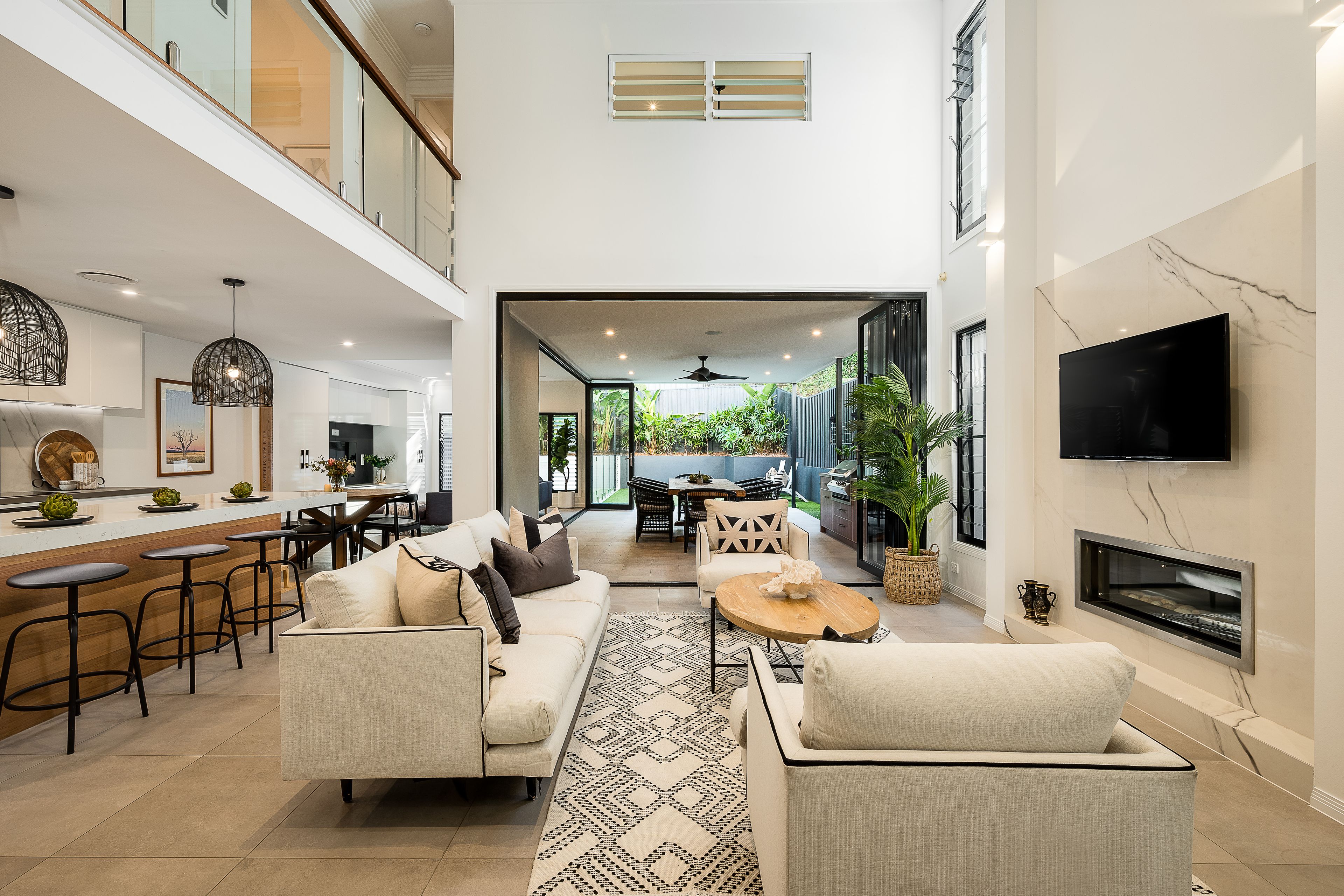 18 Thompson Street, Bulimba, QLD 4171
