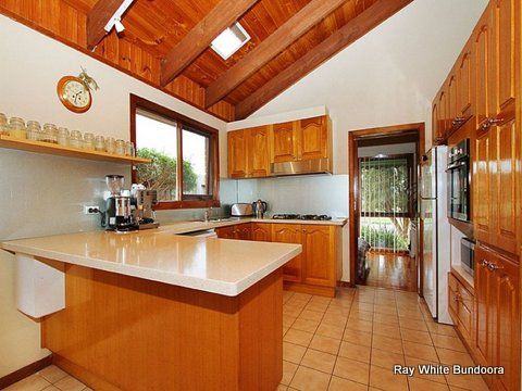 30 Veronica Crescent, Mill Park, VIC 3082
