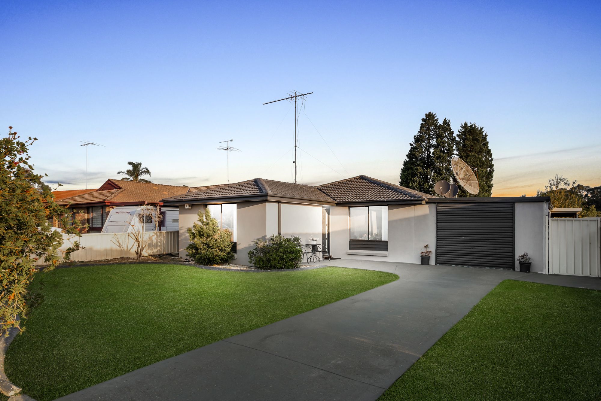 17 Trout Place, St Clair, NSW 2759