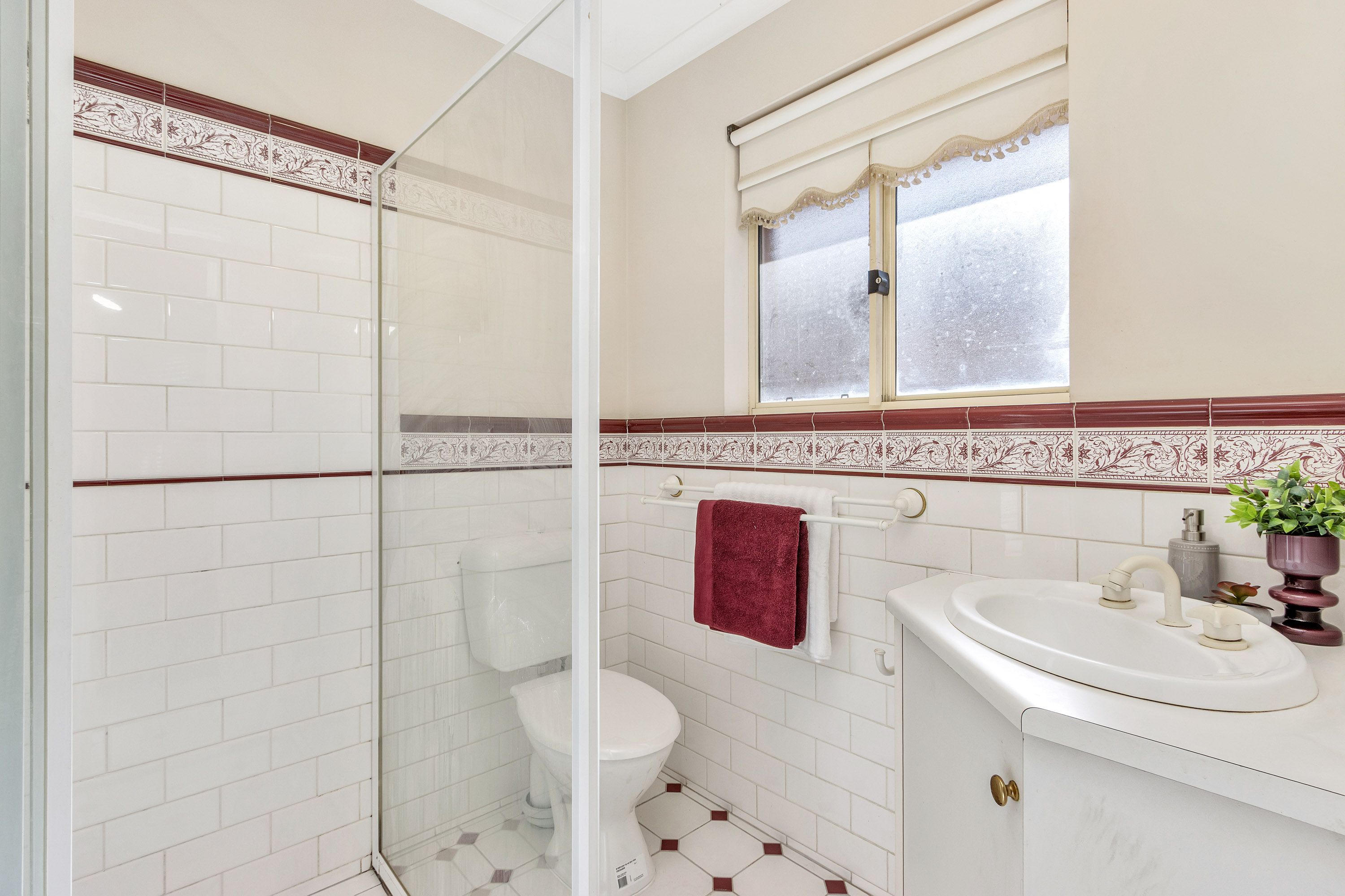 17 Rosecombe Place — photo 15 of 19