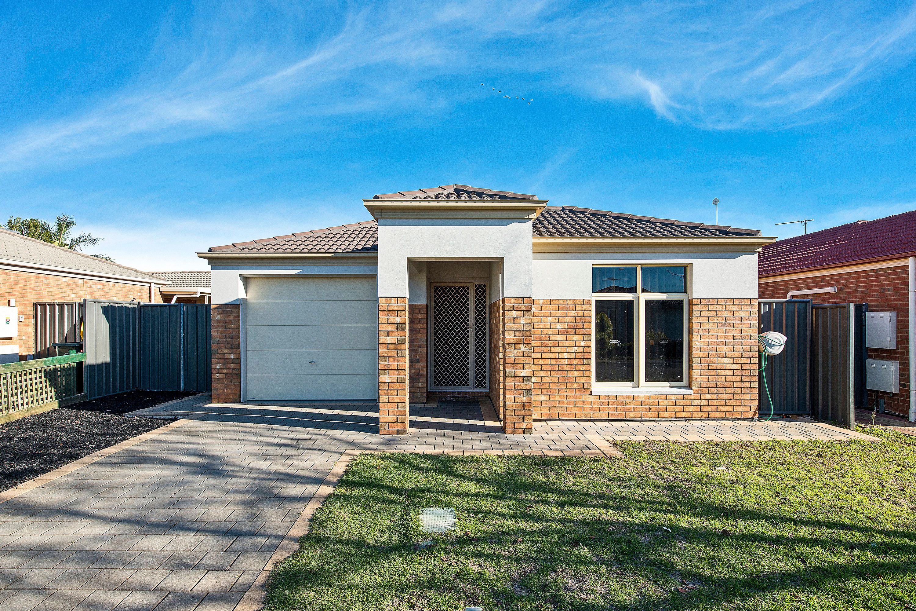 82 Lakeside Drive, Andrews Farm SA 5114