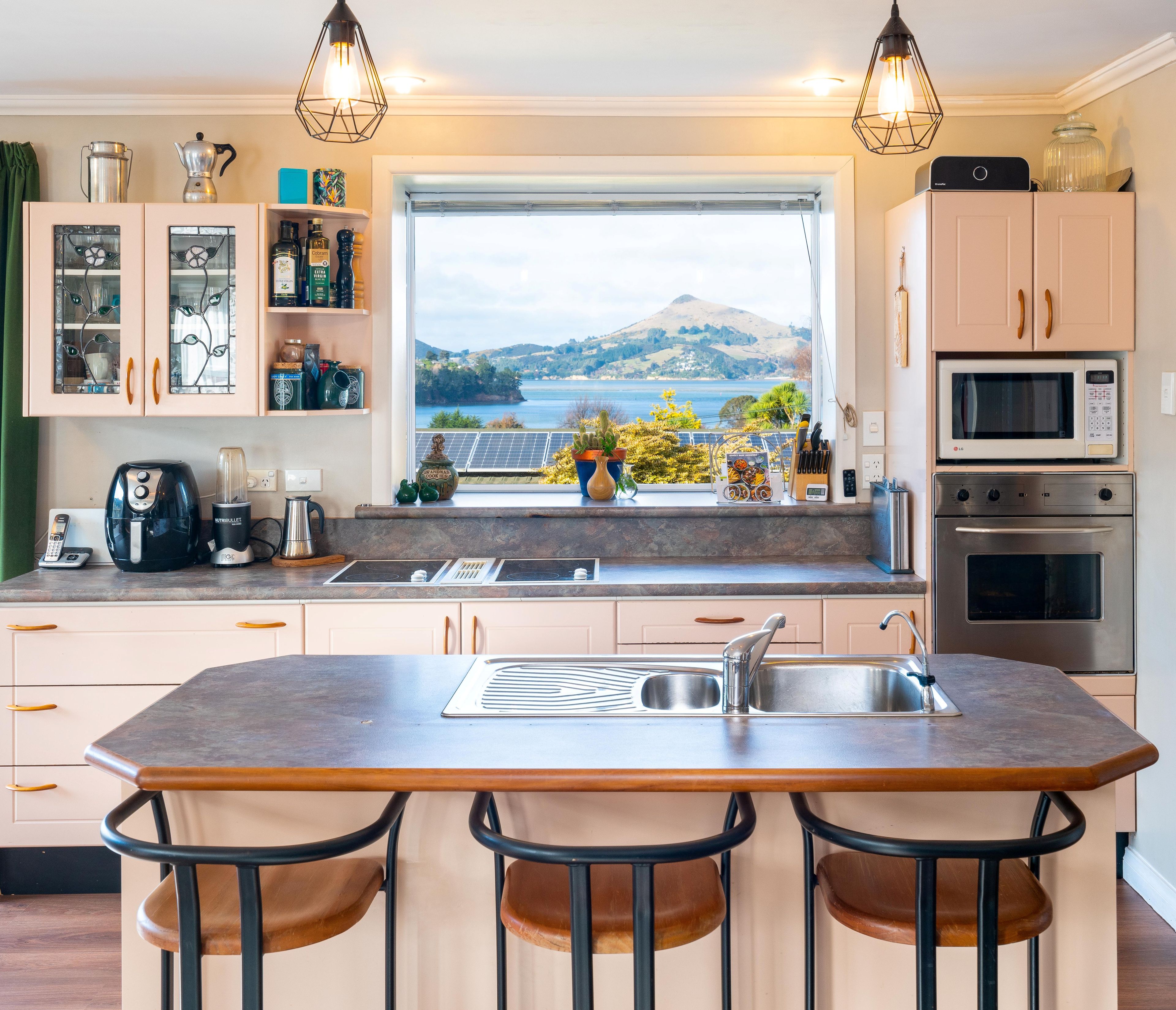 4 Delphic Street, Sawyers Bay, Dunedin City