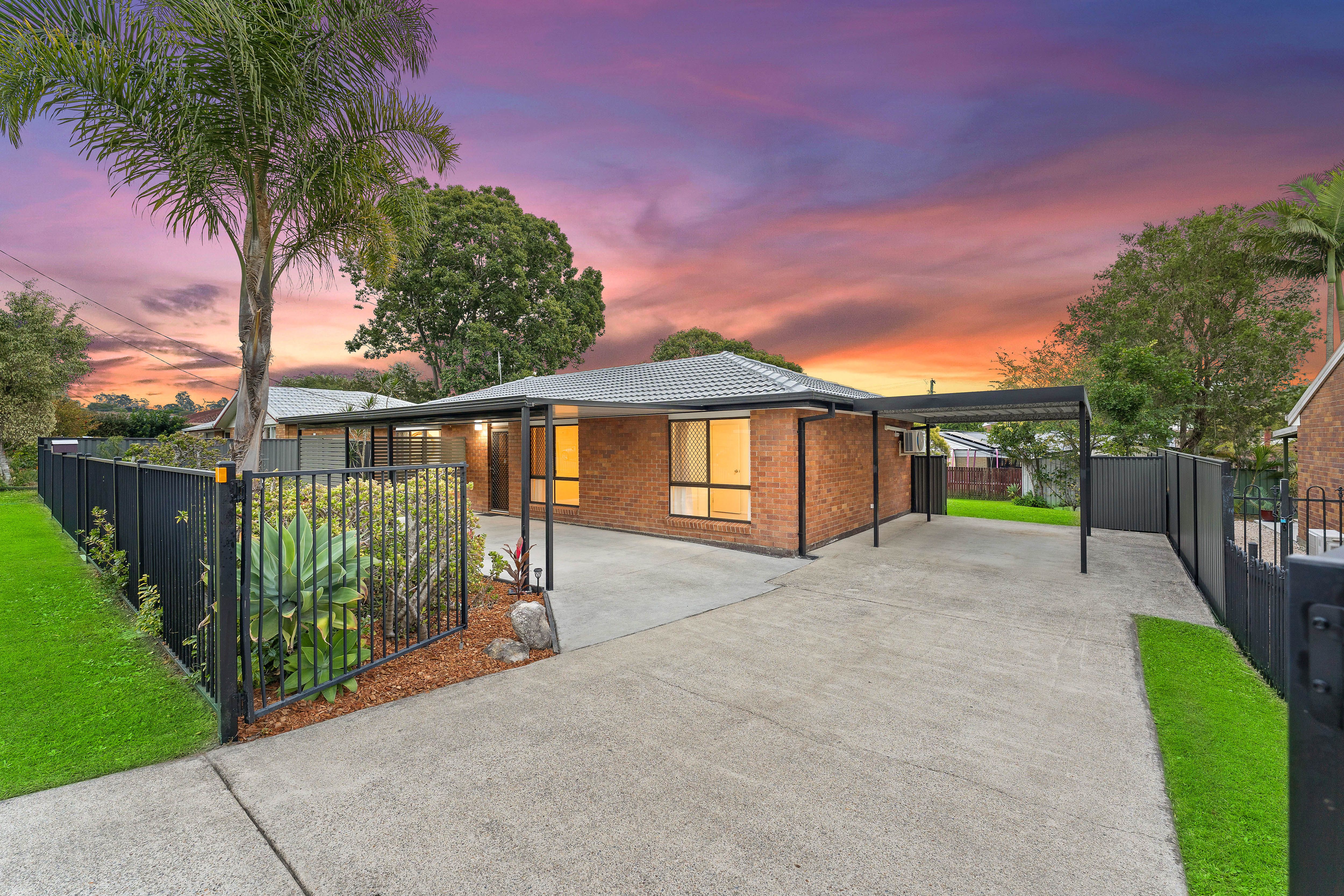 11 Samantha Street, Boronia Heights, QLD 4124