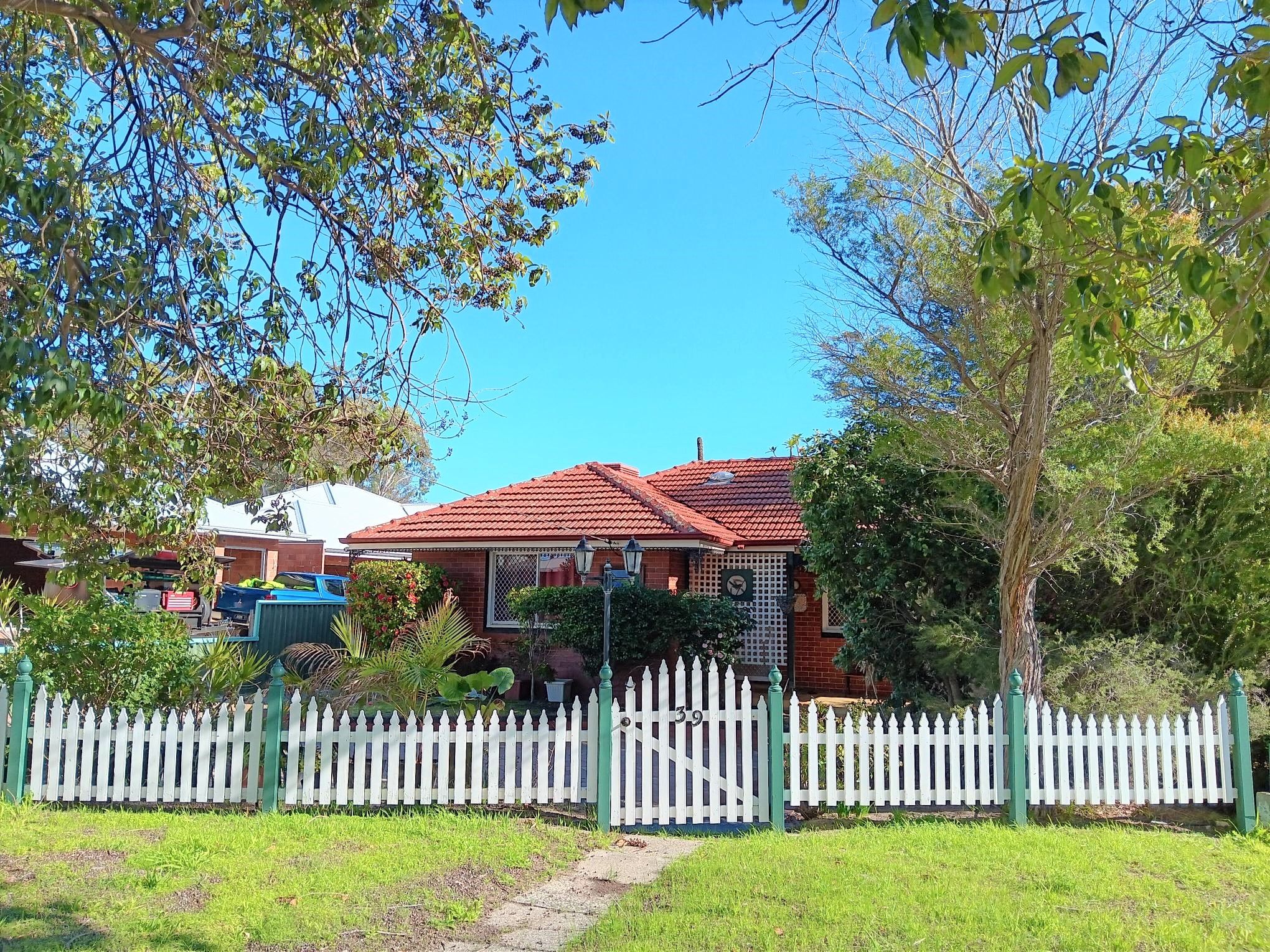 39 Patchett Street, Cloverdale WA 6105