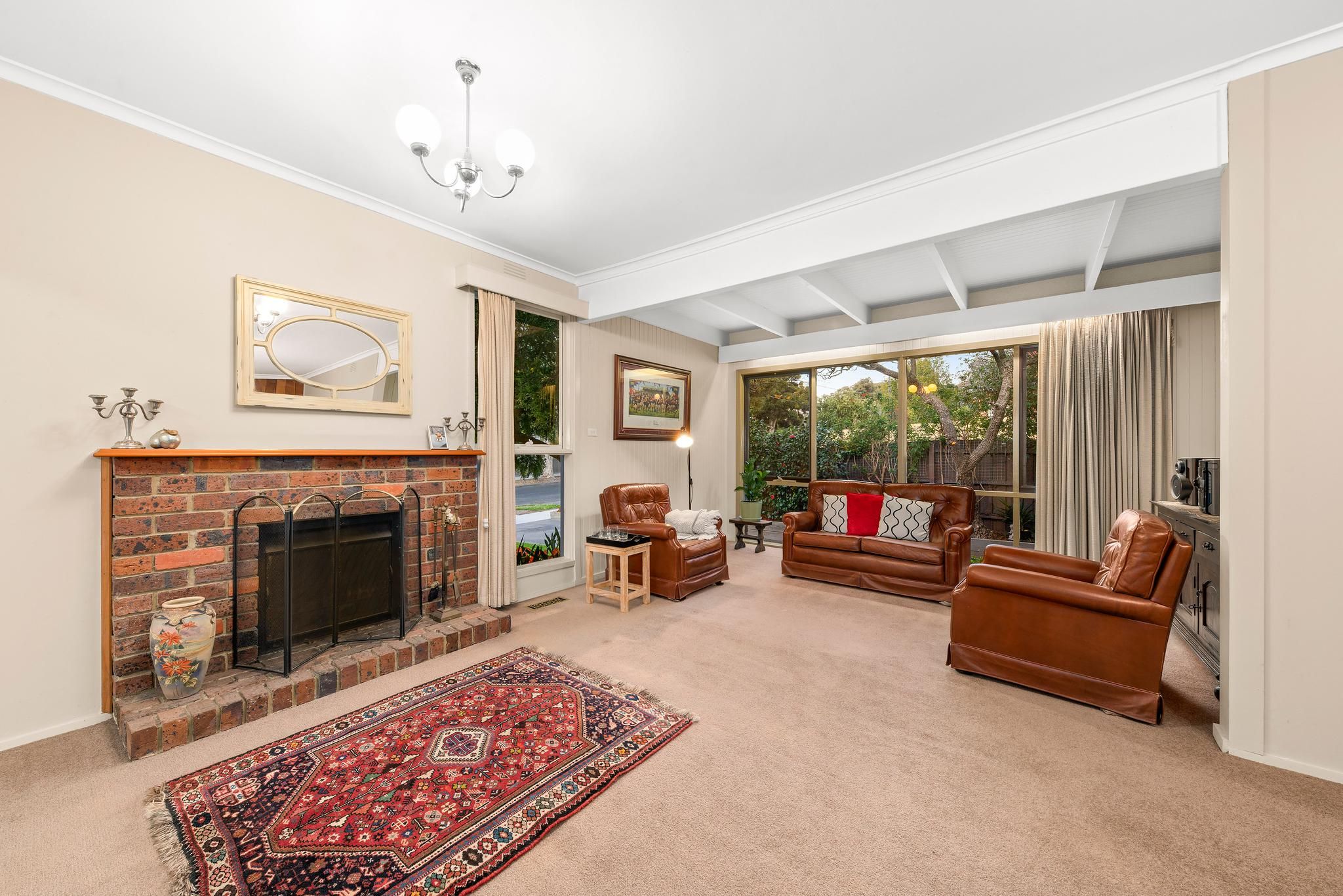 15 Inverness Avenue, Burwood, VIC 3125