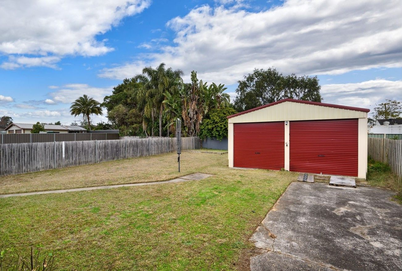 77 Jackaranda Road — photo 10 of 10