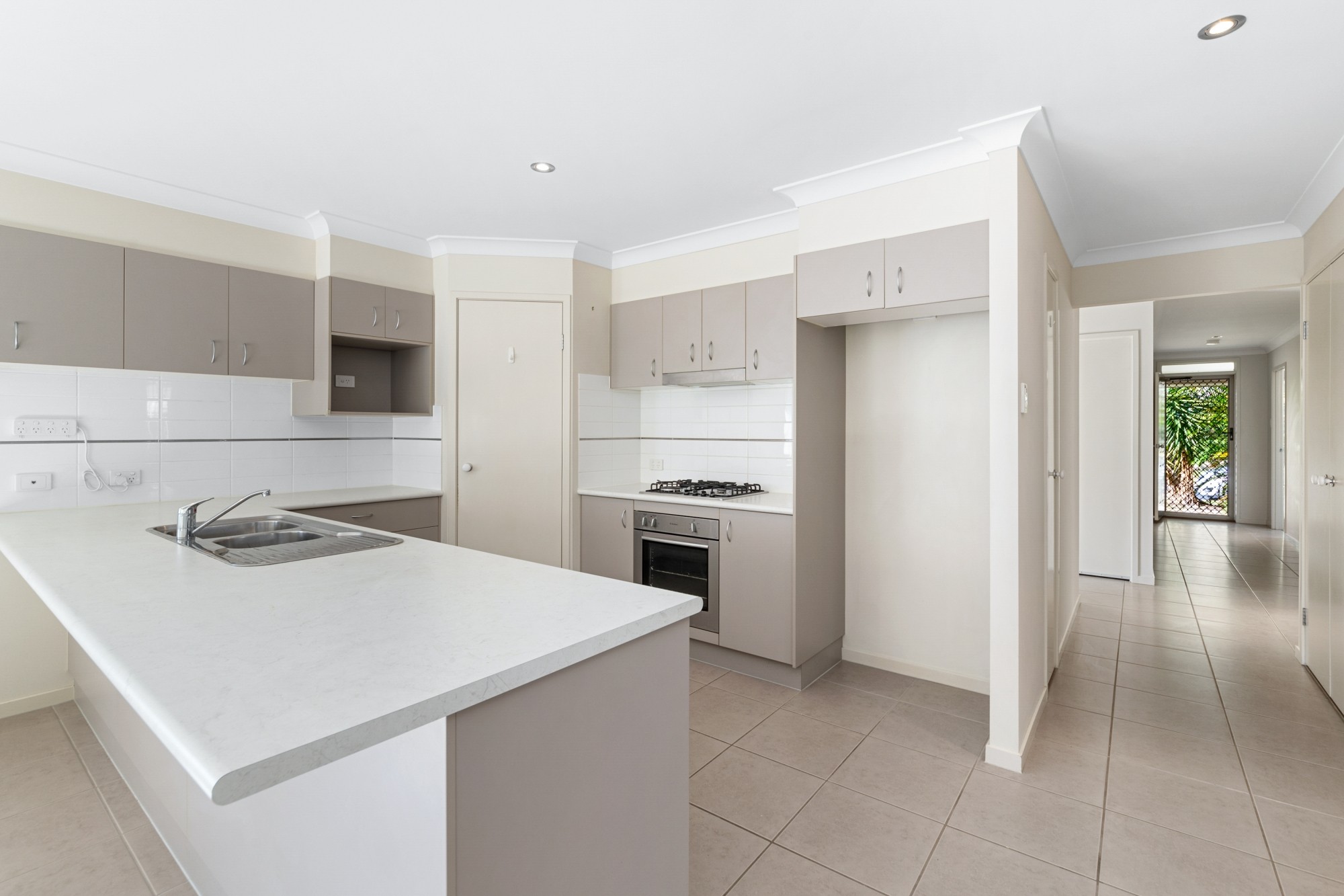 27 Shimao Crescent, North Lakes, QLD 4509