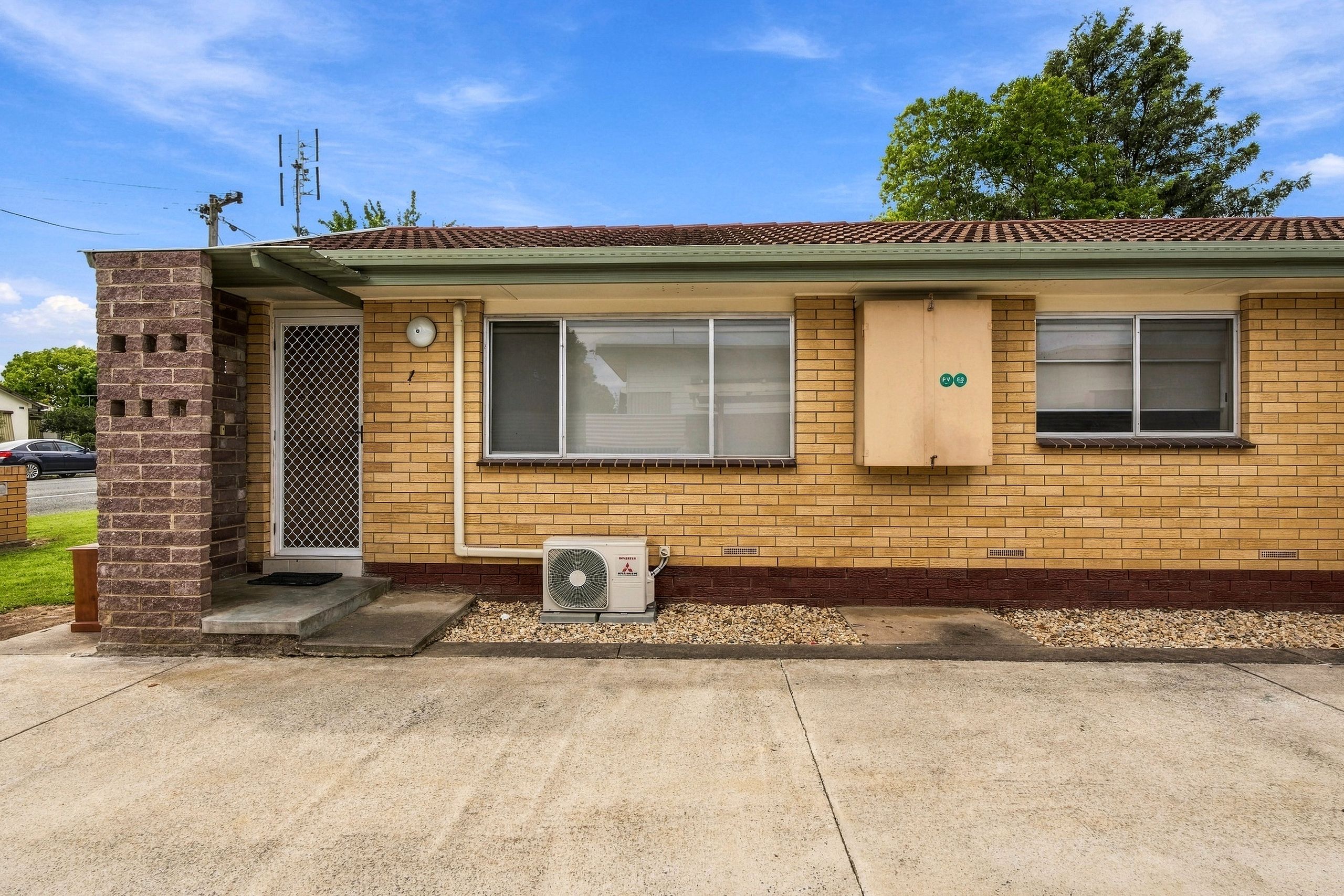 1/450 Kotthoff Street — photo 9 of 10