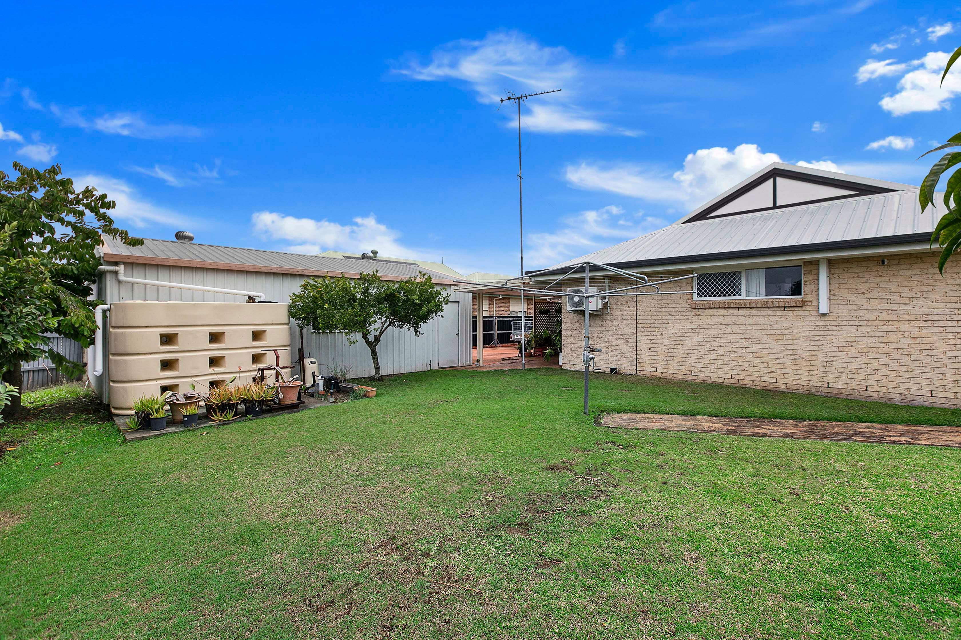6 Hoberg Court — photo 19 of 24