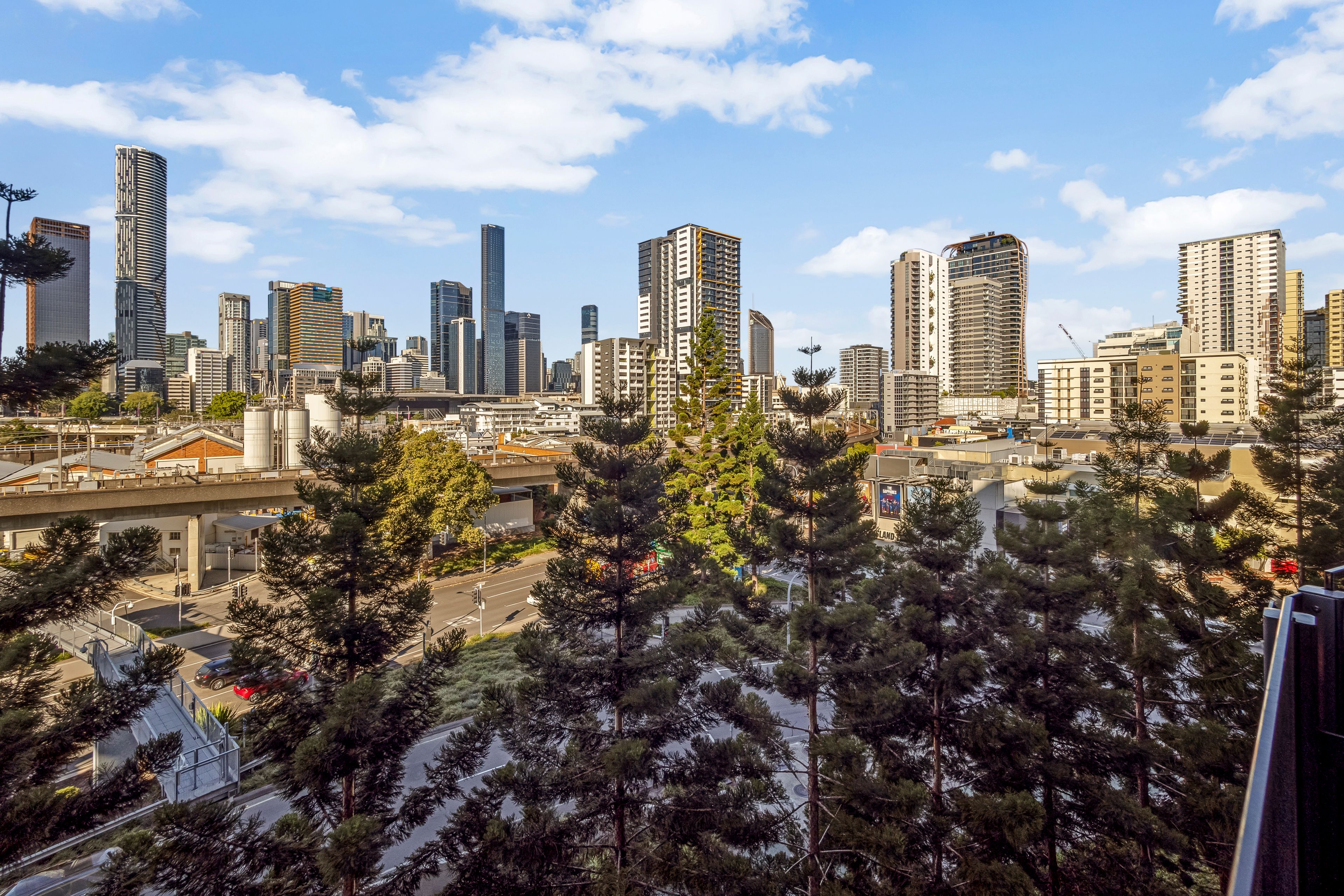 20502/23 Bouquet Street — photo 3 of 15