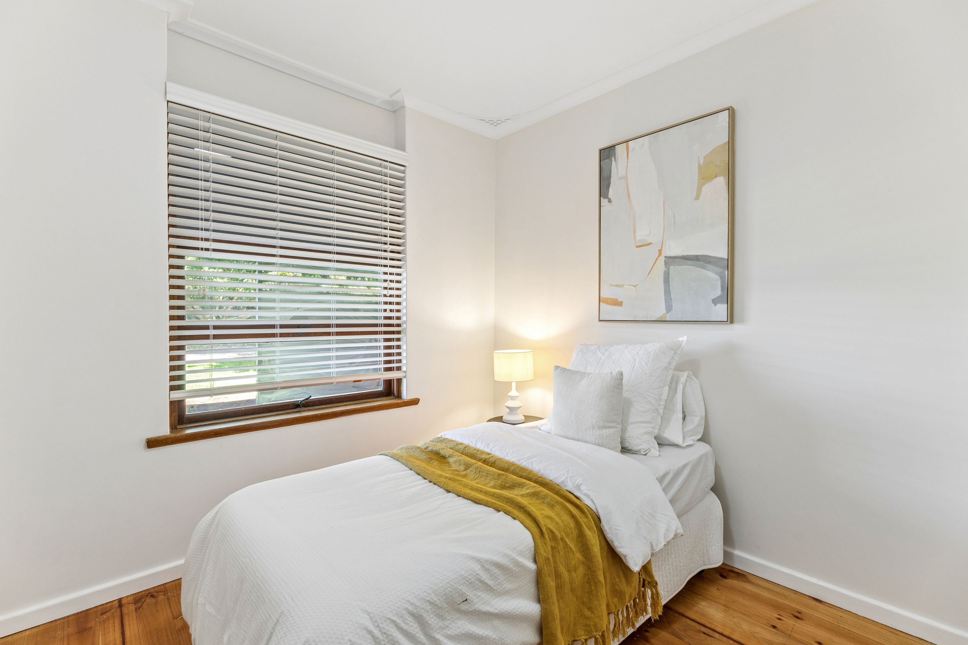 48 Tiparra Avenue — photo 10 of 16